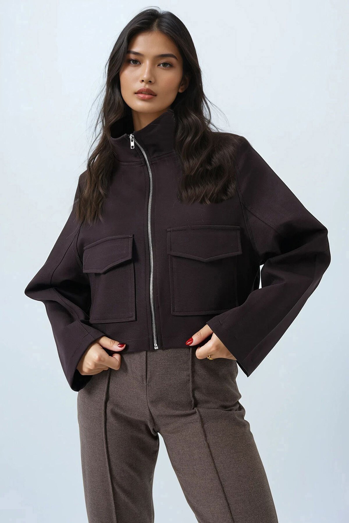 Dik Yaka Çift Cepli Reglan Kol Ceket