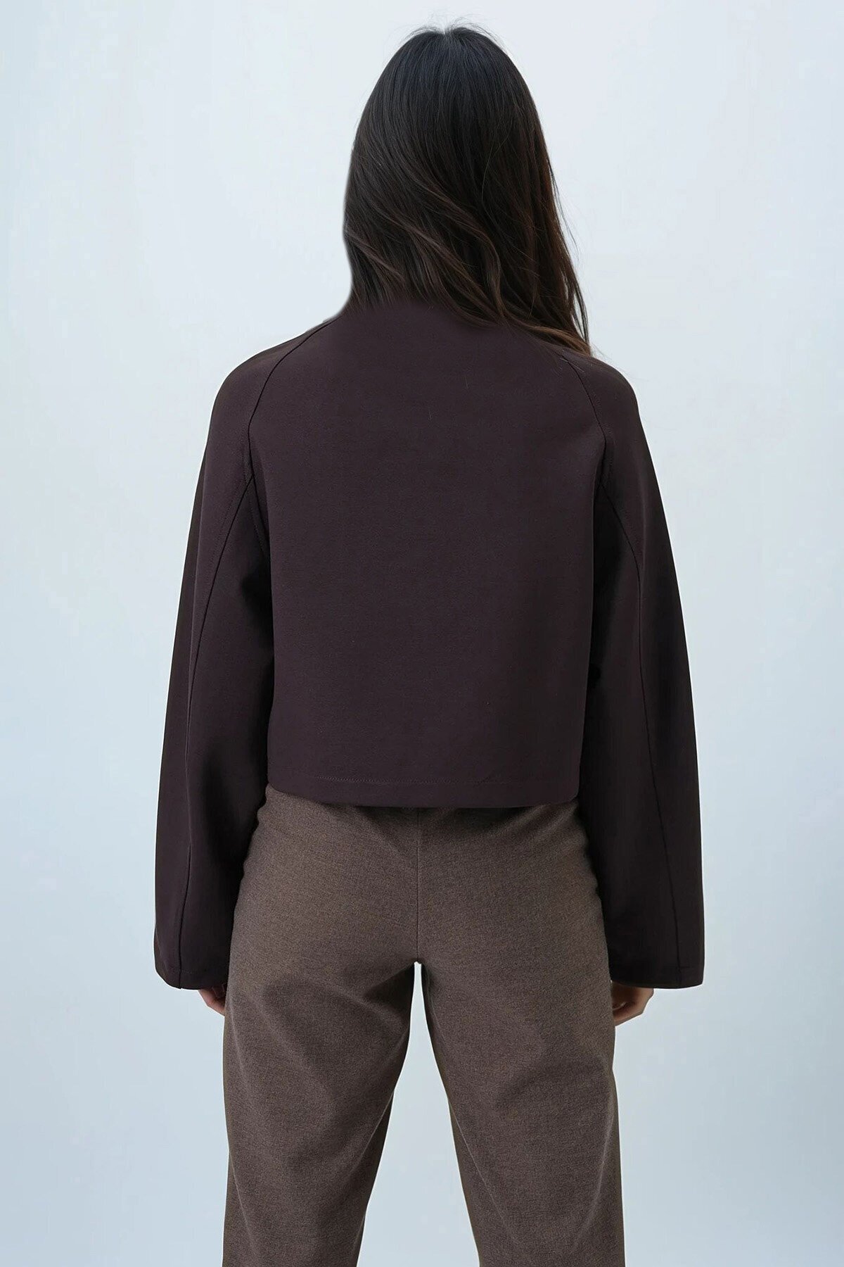 Dik Yaka Çift Cepli Reglan Kol Ceket