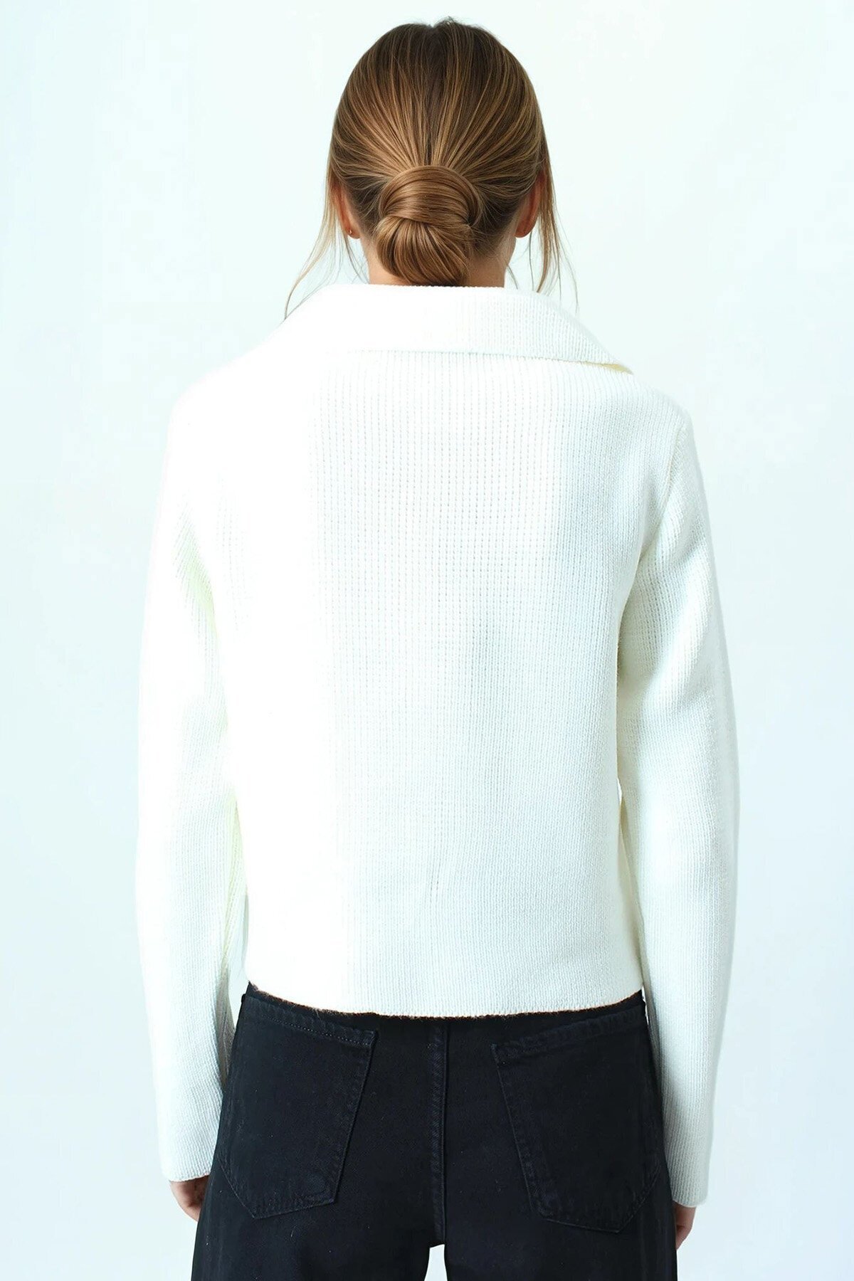 Düğmeli Cep Detaylı Triko Hırka