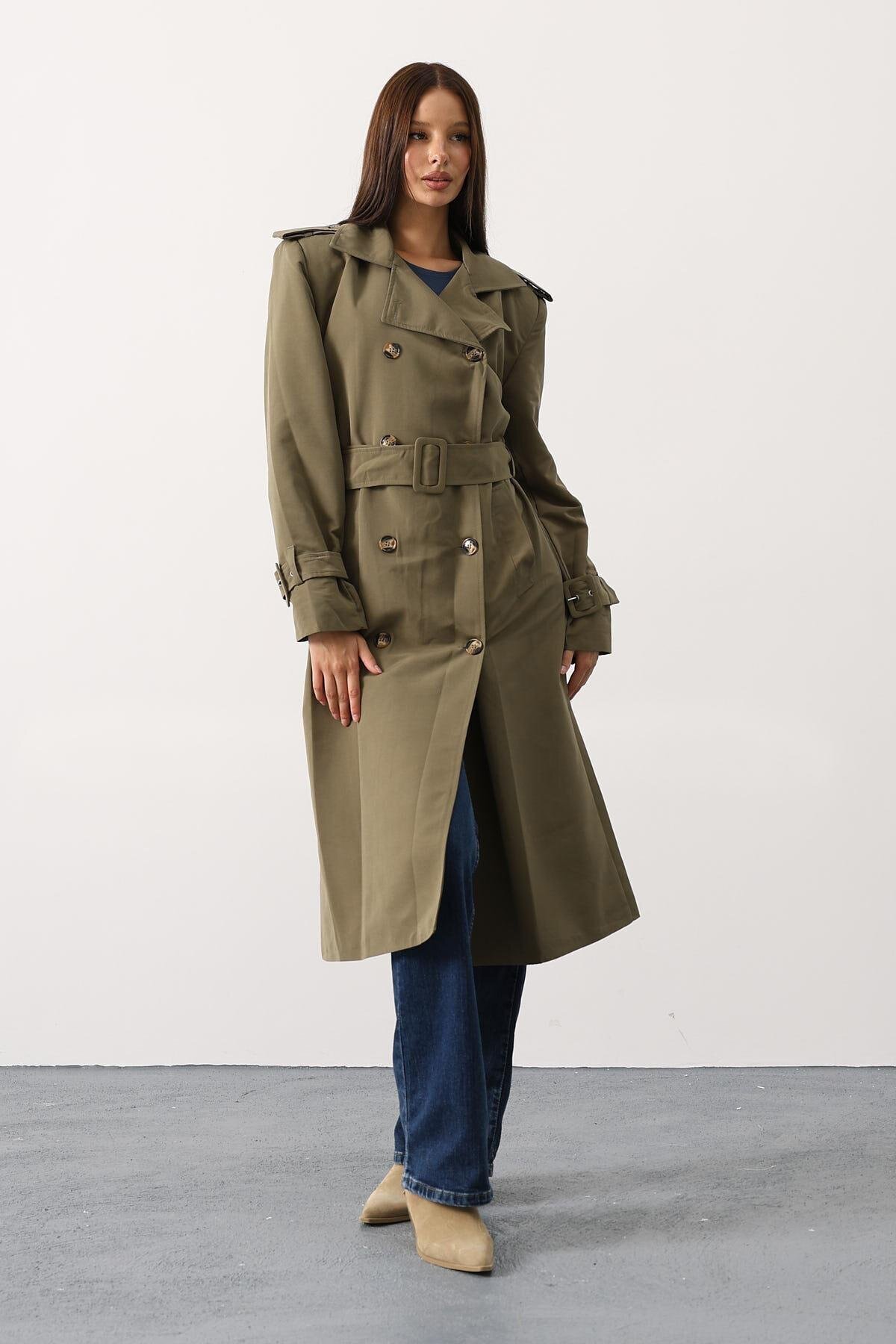 Düğmeli Kemer Kapamalı Vatkalı Astarlı Çift Cepli Uzun Trençkot