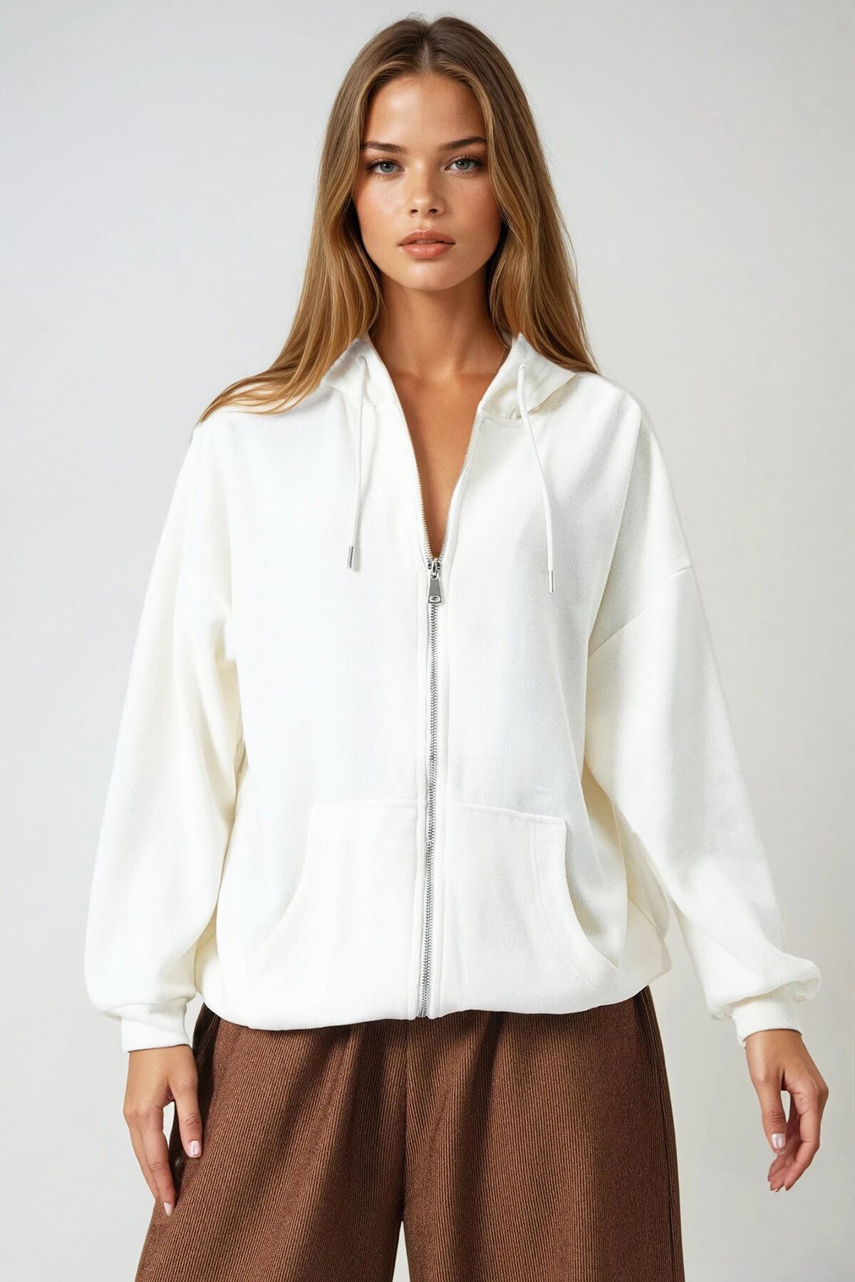 Çift Cepli Fermuar Kapamalı Kapüşonlu Hırka