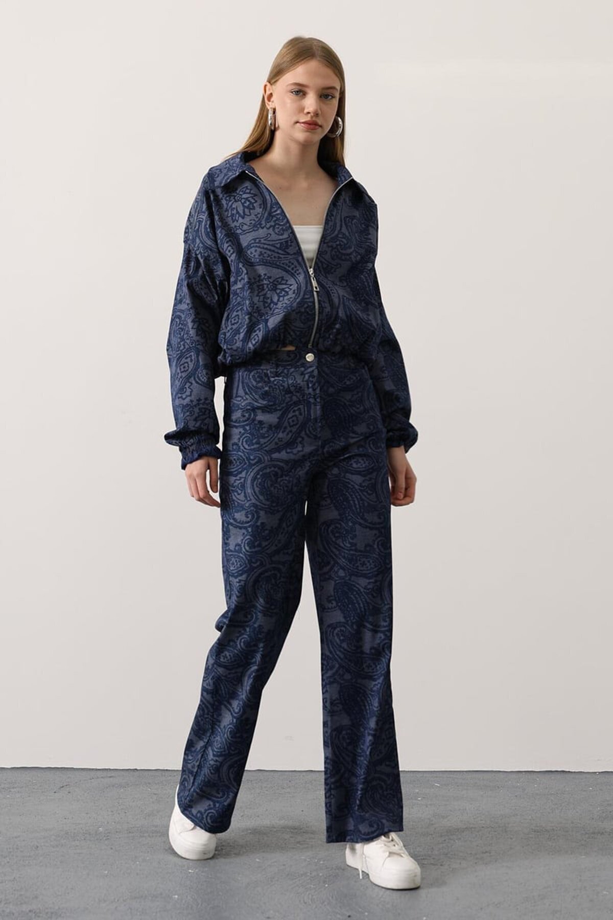 Etnik Desenli Bomber Ceket Ve Pantolon Denim Takım