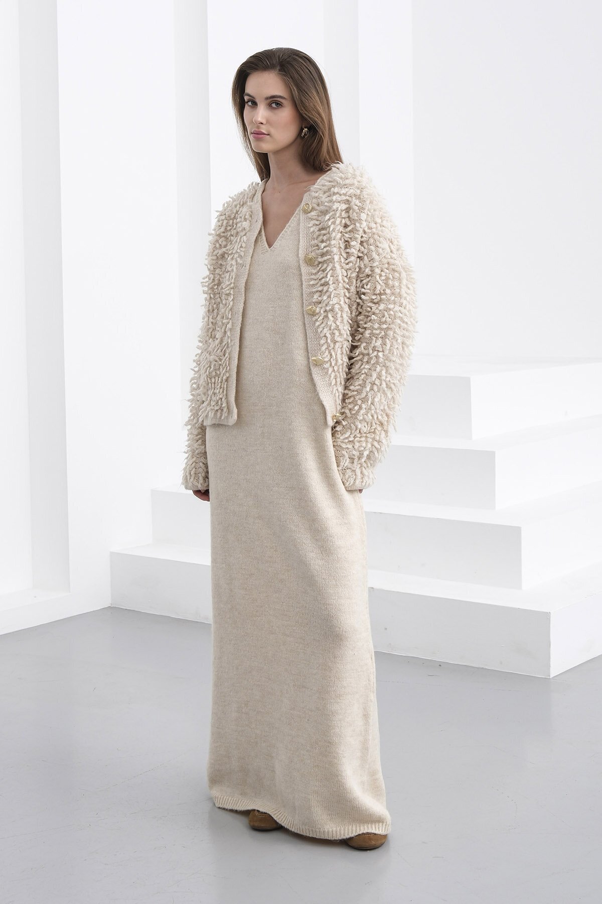 Gold Düğmeli Shaggy Hırka