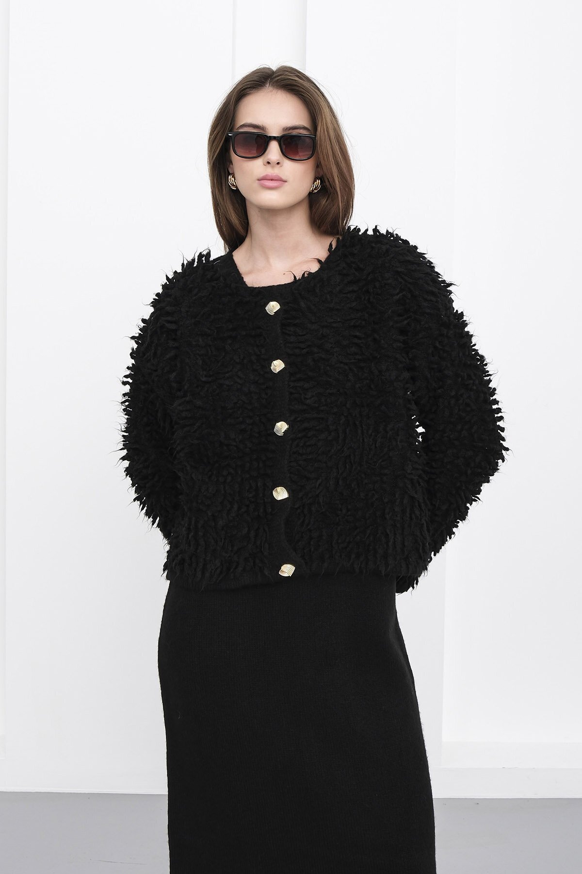 Gold Düğmeli Shaggy Hırka