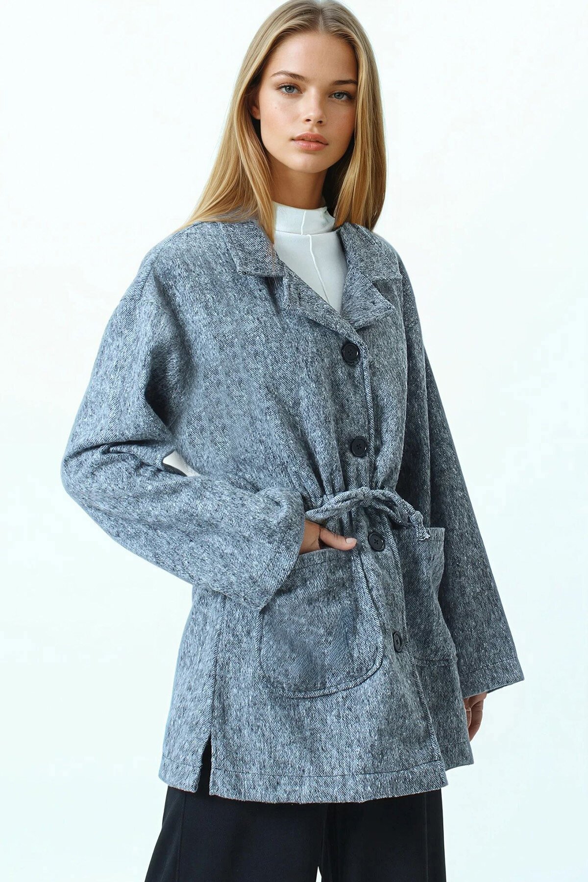 Gömlek Yaka Cep Detaylı Büzgü İpli Düğmeli Hırka