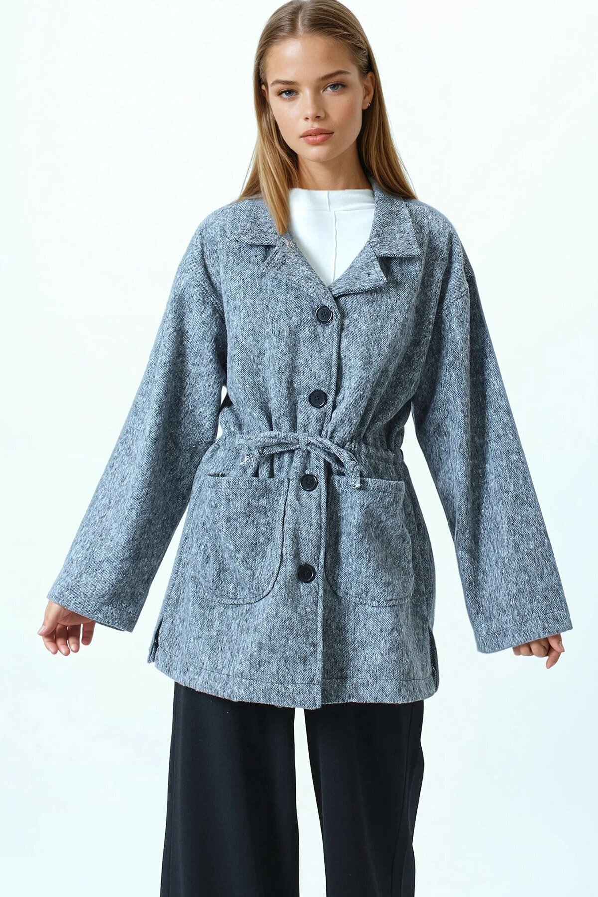 Gömlek Yaka Cep Detaylı Büzgü İpli Düğmeli Hırka