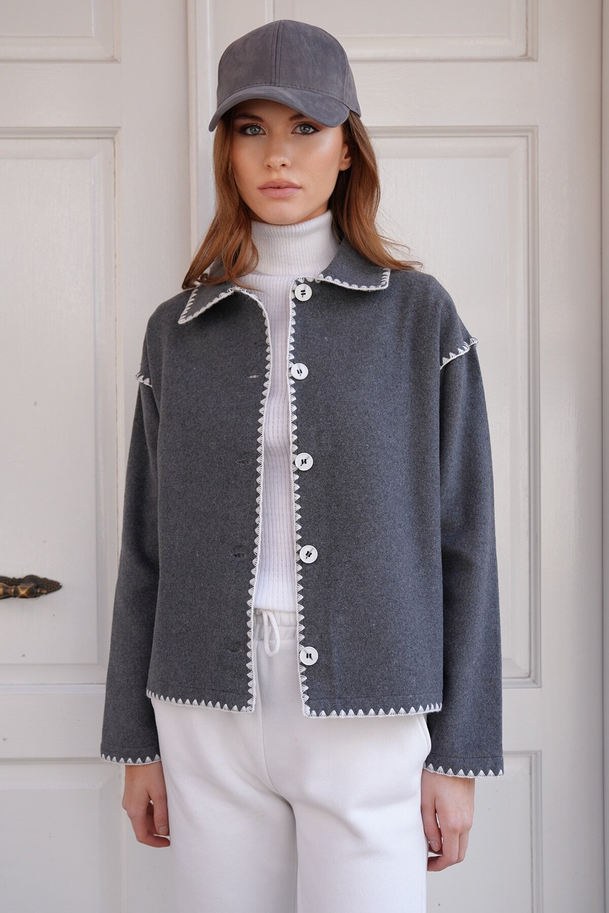 Gömlek Yaka Düğme Kapamalı Kontrast Uzun Kollu Hırka