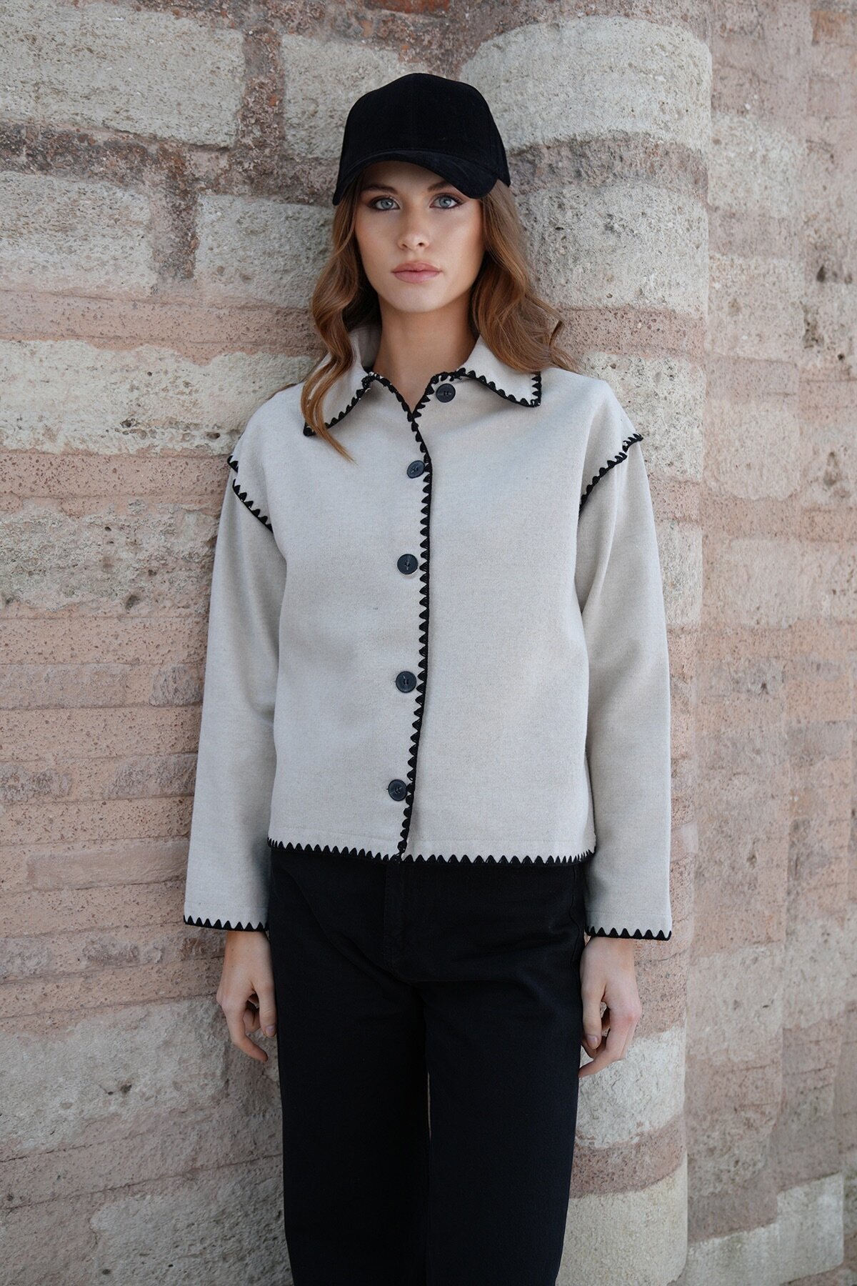 Gömlek Yaka Düğme Kapamalı Kontrast Uzun Kollu Hırka