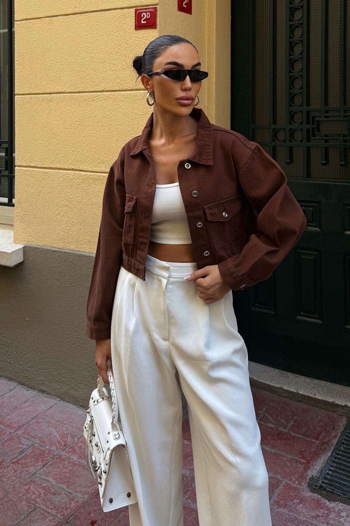 Kahverengi Çif Cepli Düğme Kapamalı Crop Denim Ceket