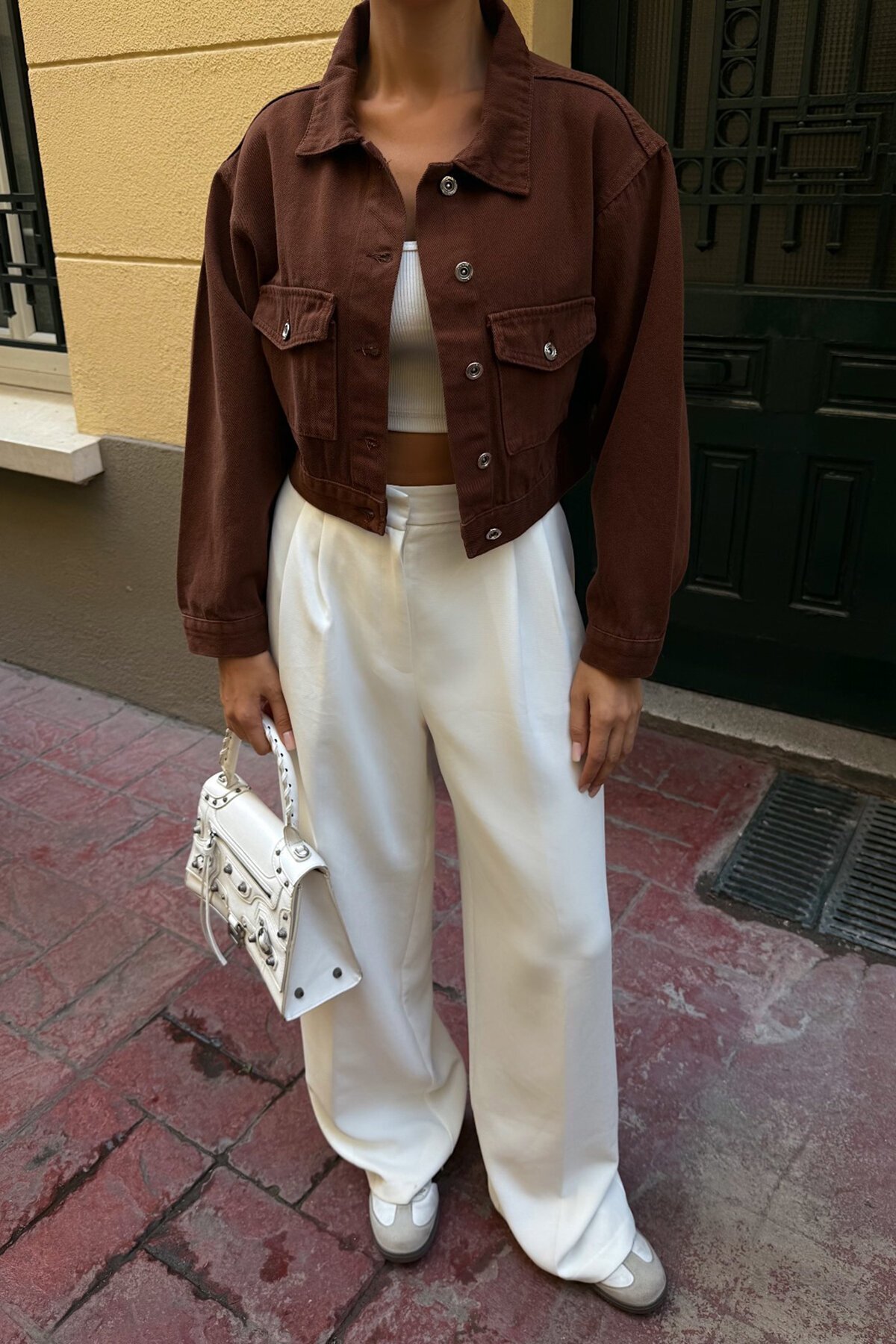 Kahverengi Çif Cepli Düğme Kapamalı Crop Denim Ceket