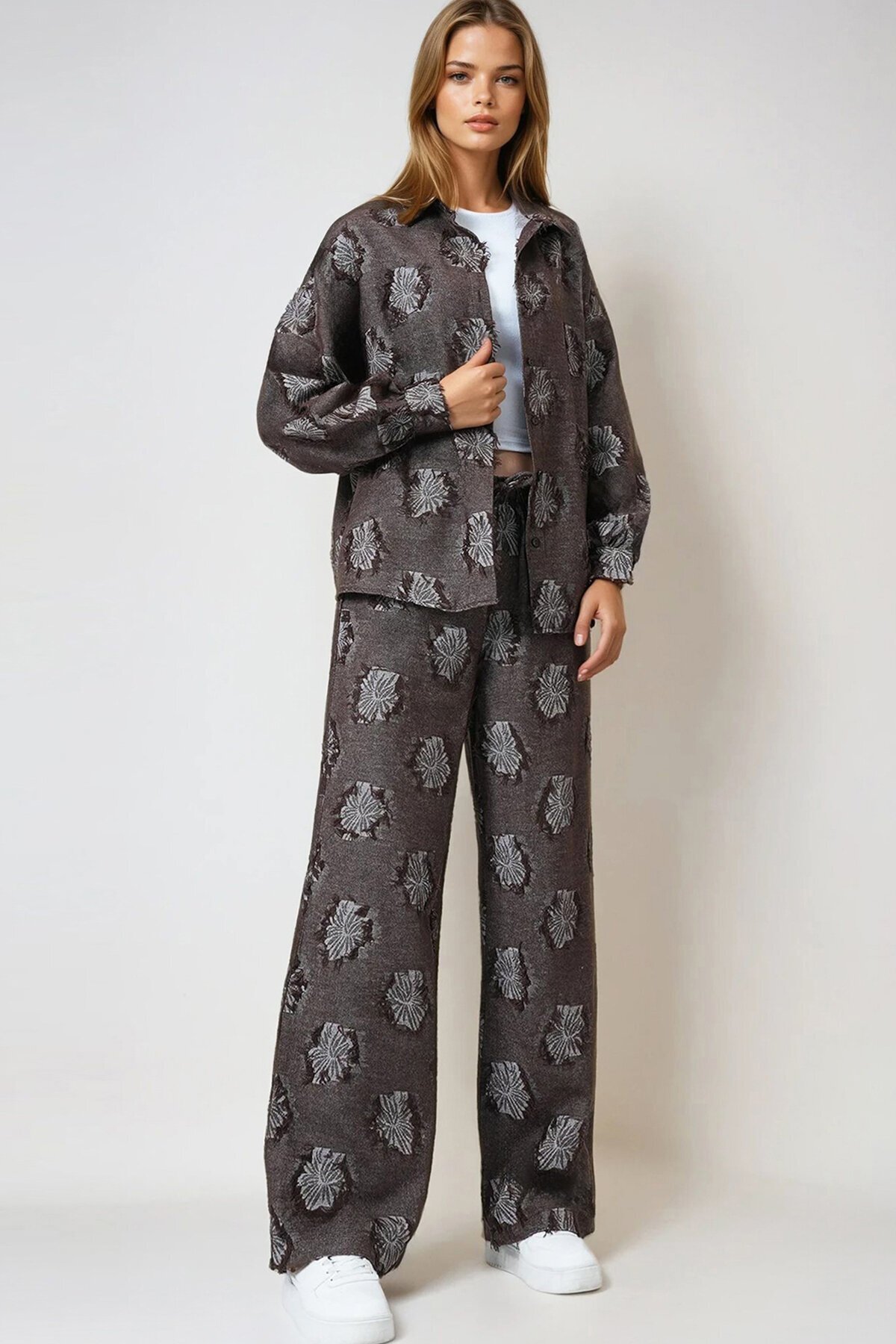 Püsküllü Oversize Gömlek Ve Beli Lastikli Pantolon Dokuma İkili Takım