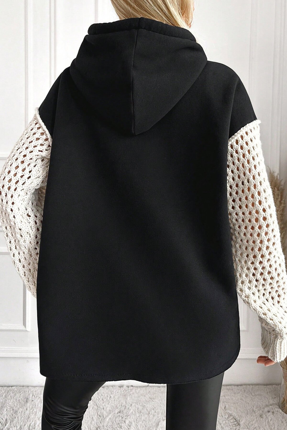 Siyah Kapüşonlu File Örgü Kol Bağcıklı 3 İplik Sweatshirt