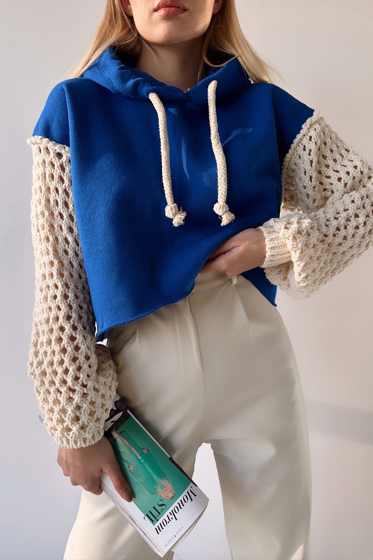 Saks Kapüşonlu File Örgü Kol Bağcıklı Crop Sweatshirt