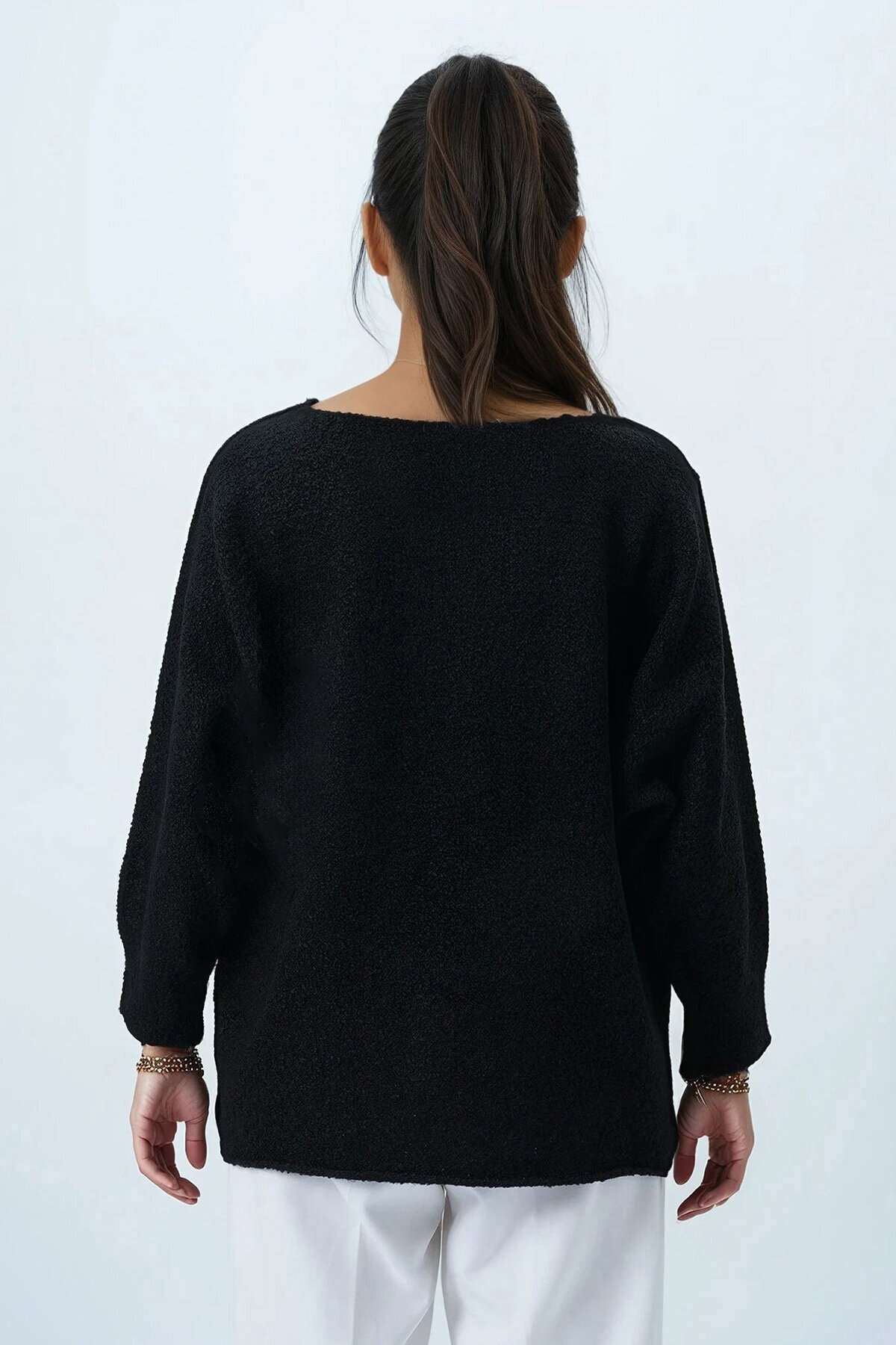 Kayık Yaka Yarasa Kol Buklet Triko Kazak