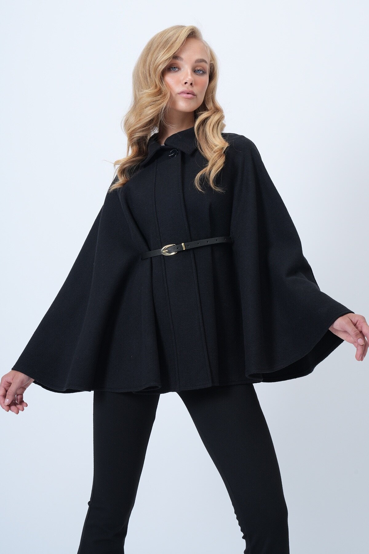 Kemer Detaylı Kaşe Pelerin Kaban