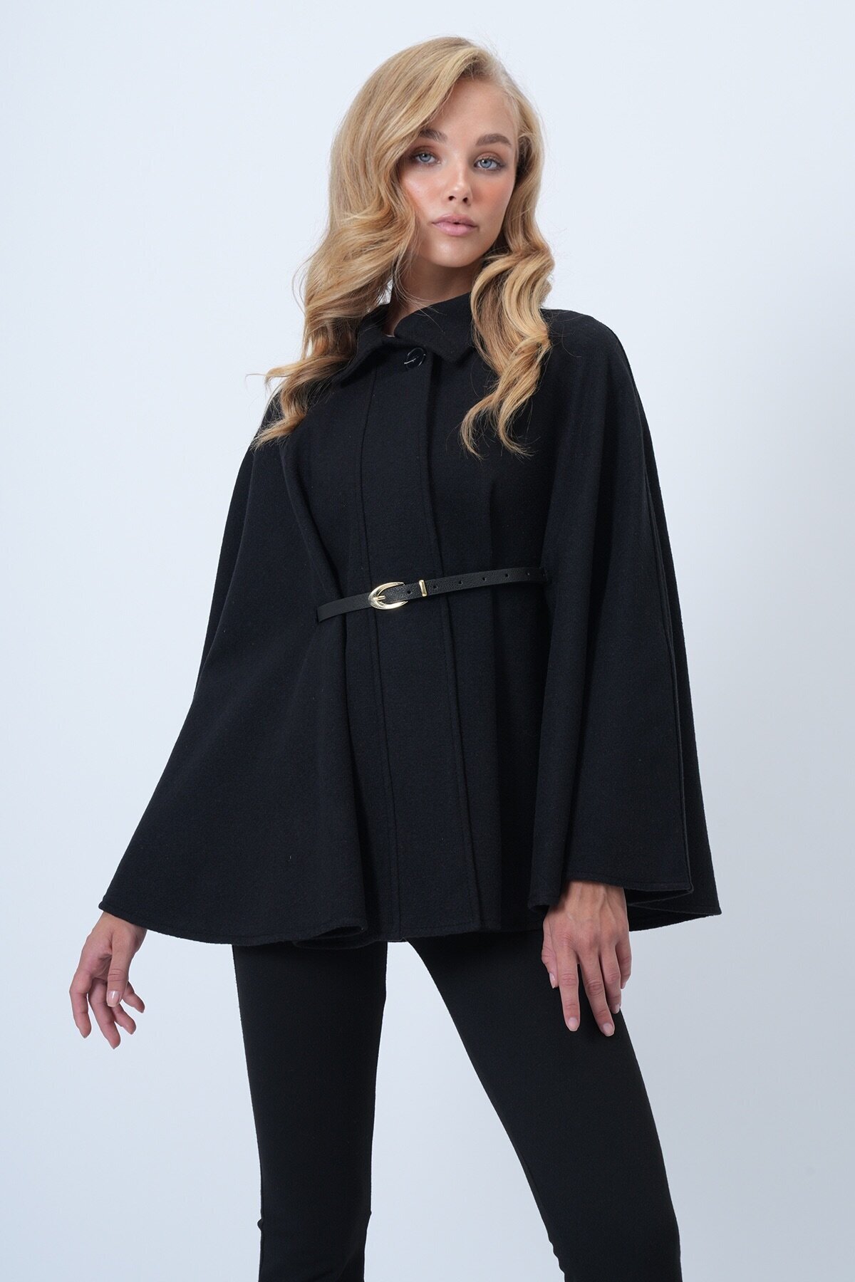 Kemer Detaylı Kaşe Pelerin Kaban