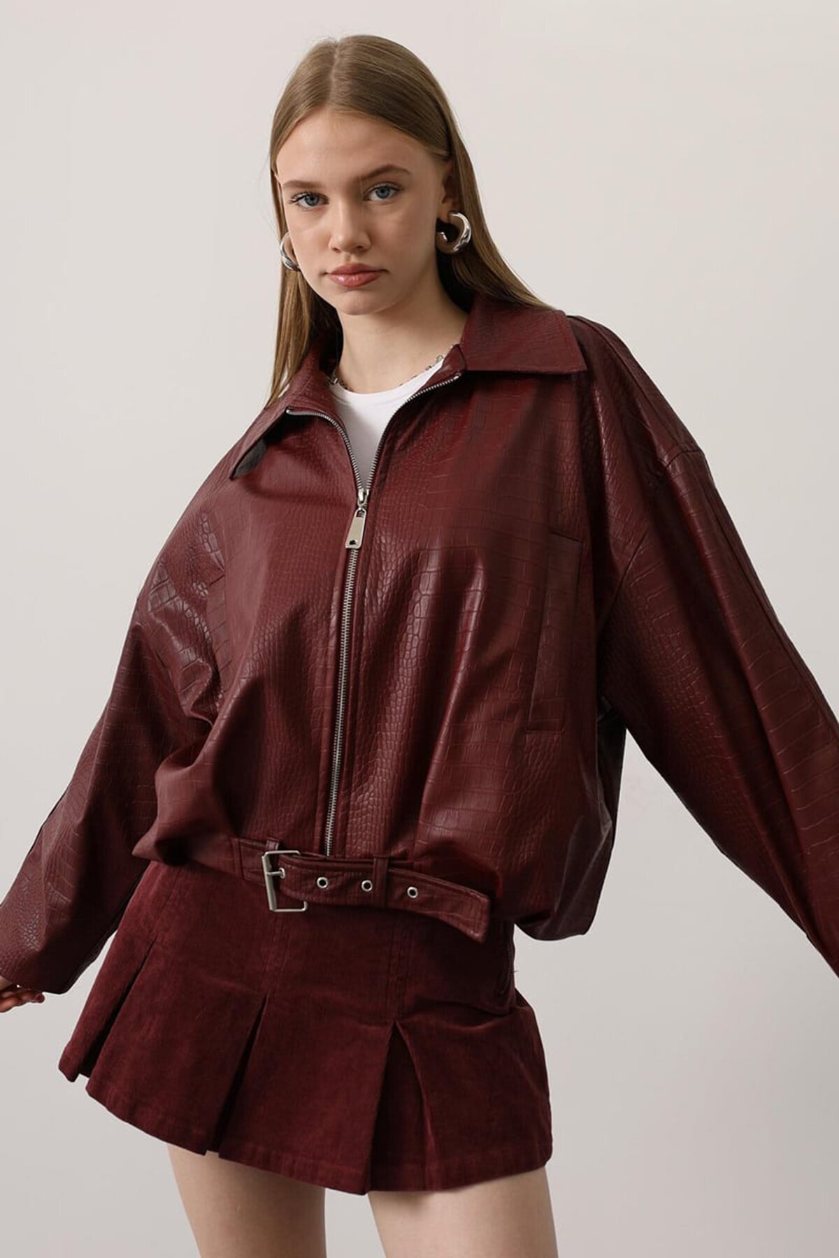 Kemer Detaylı Suni Deri Bomber Ceket