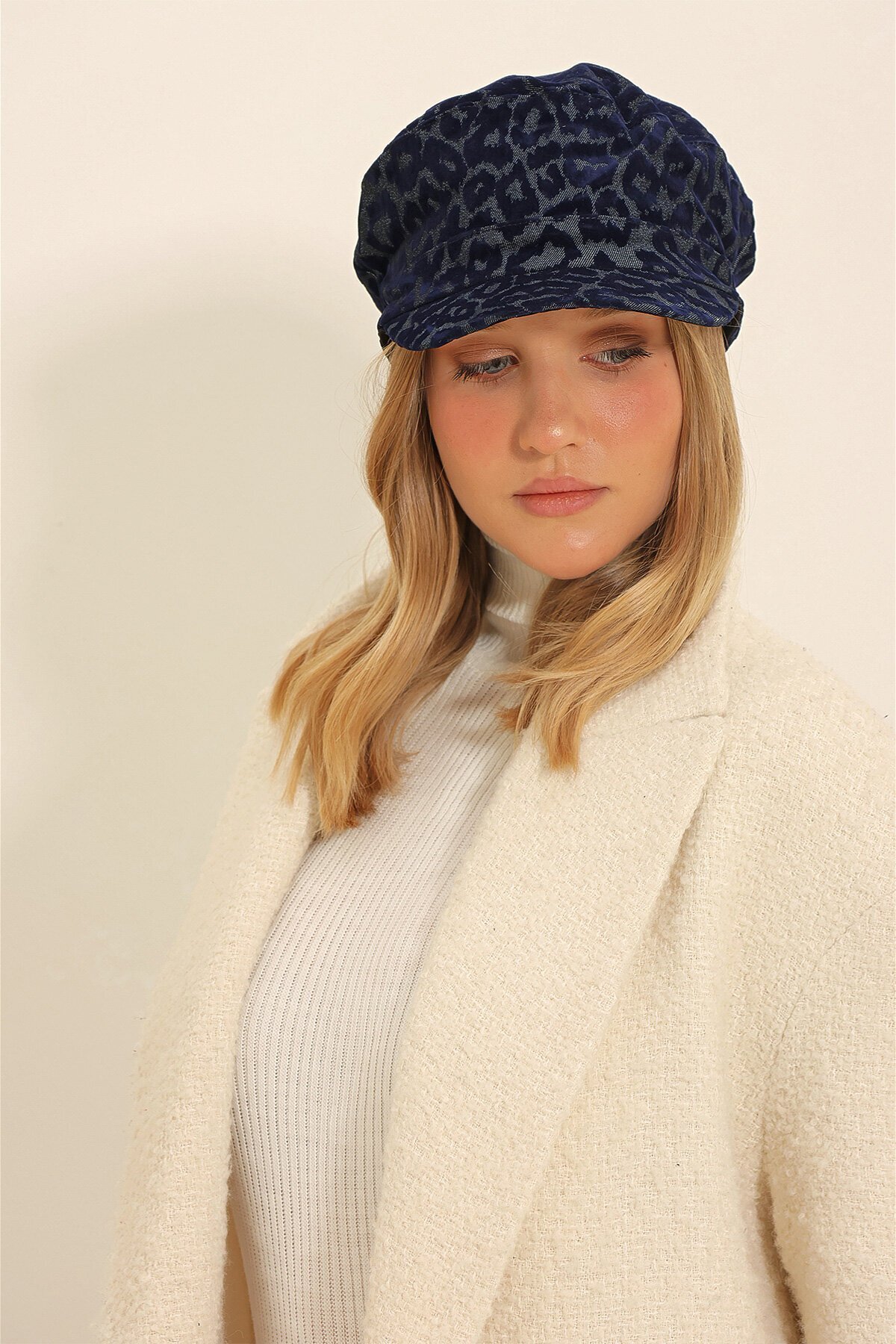 Lacivert Leopar Desenli Kasket Şapka