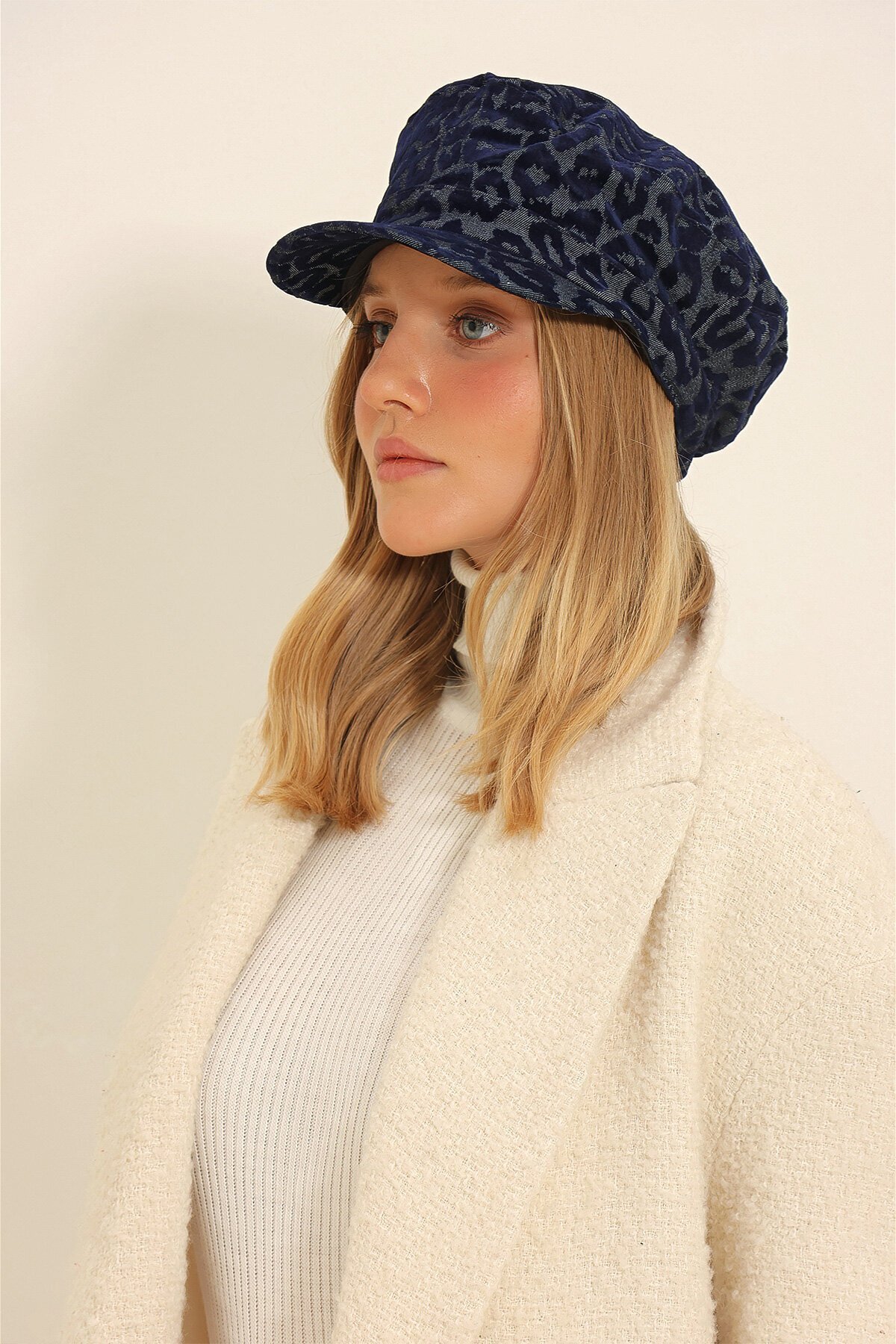 Lacivert Leopar Desenli Kasket Şapka