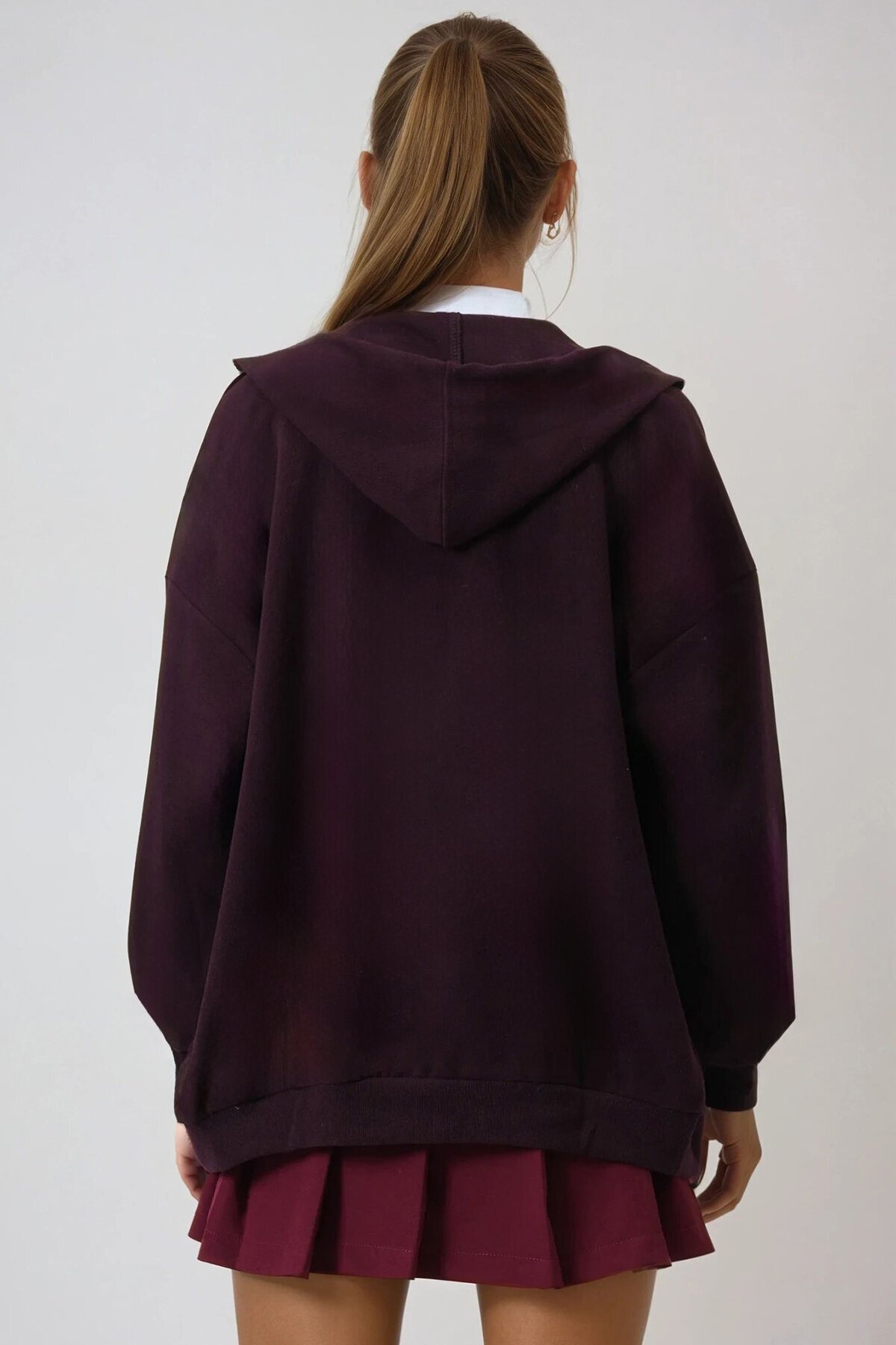 Çift Cepli Fermuar Kapamalı Kapüşonlu Hırka