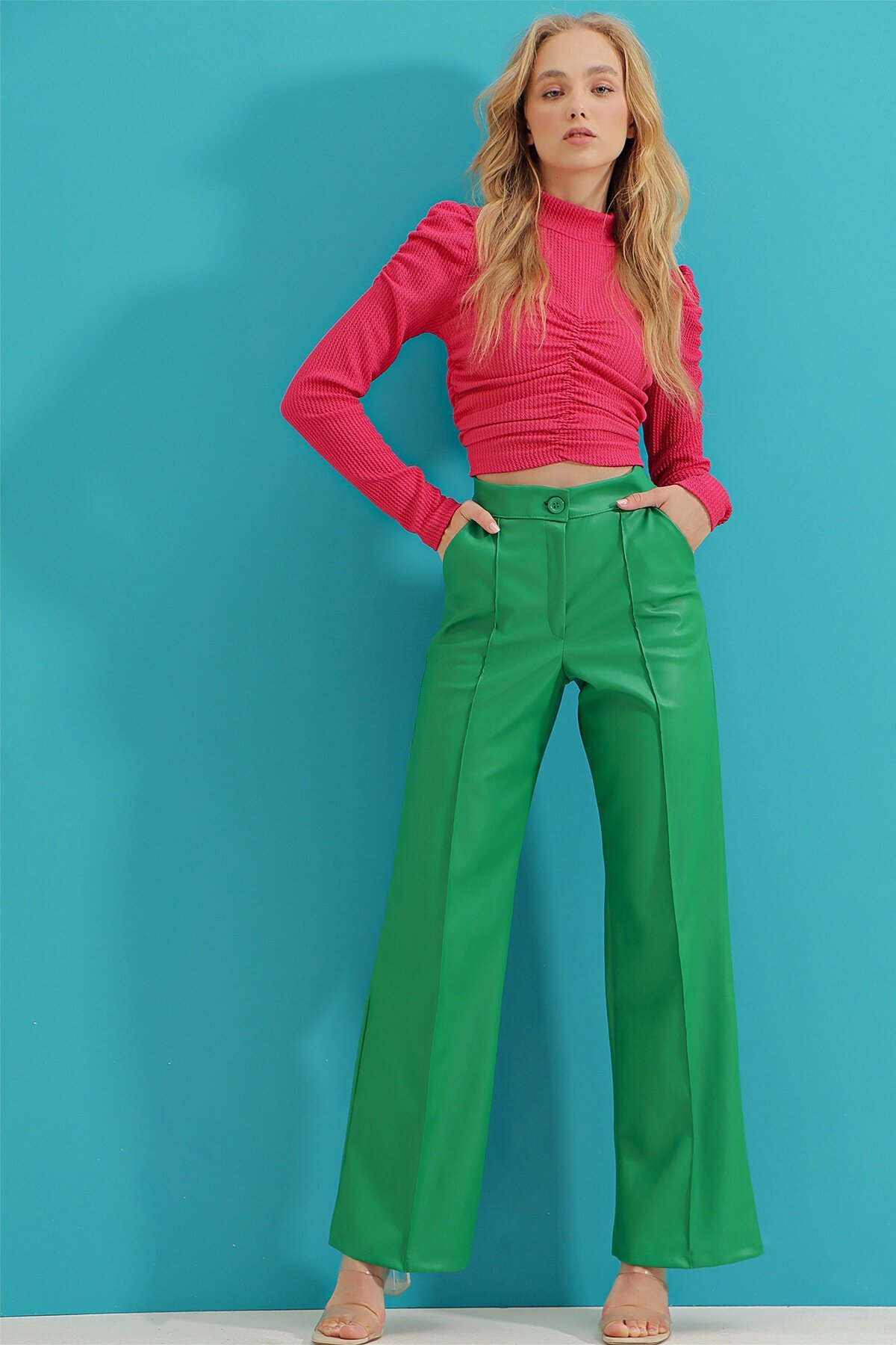 Yeşil Önü Dikişli Çift Cepli Suni Deri Palazzo Pantolon