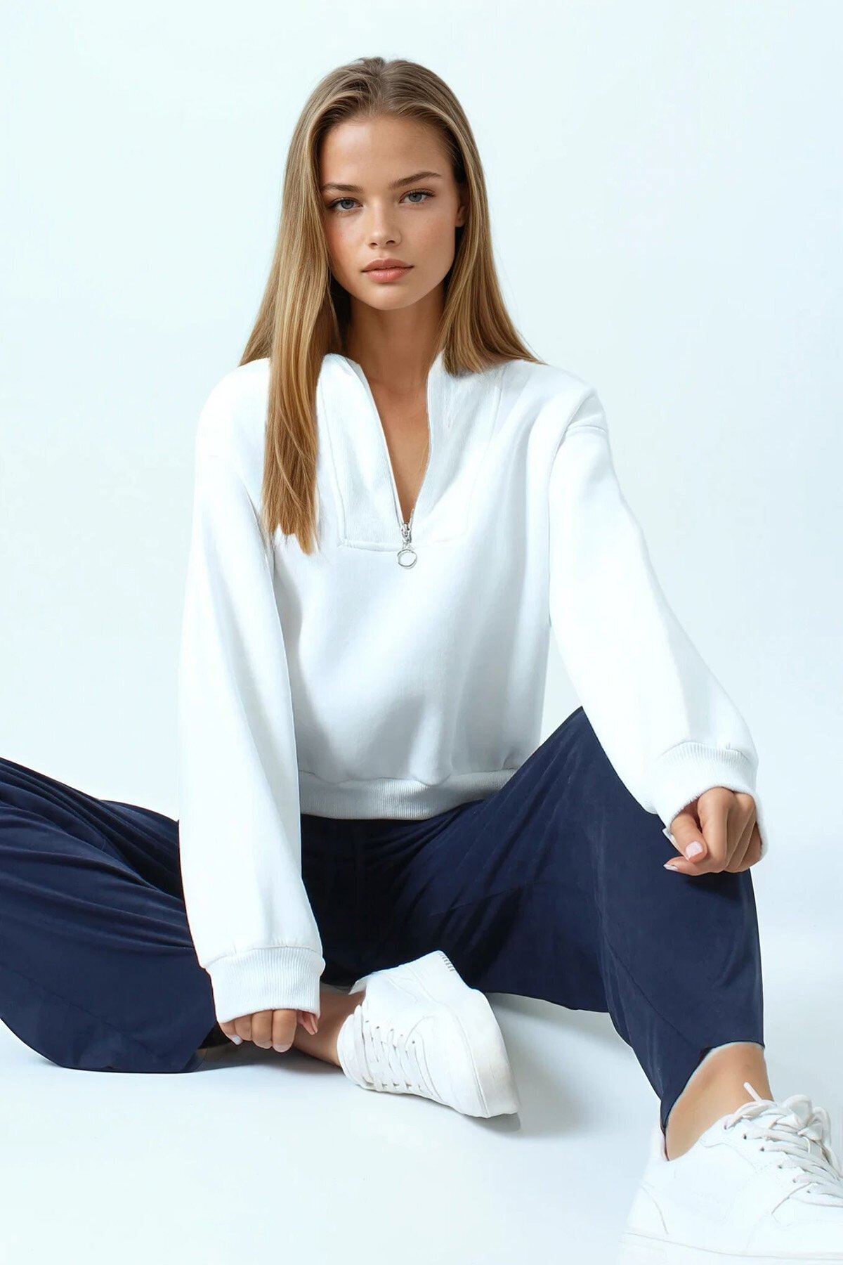 Polo Yaka Yarım Fermuarlı Sweatshirt