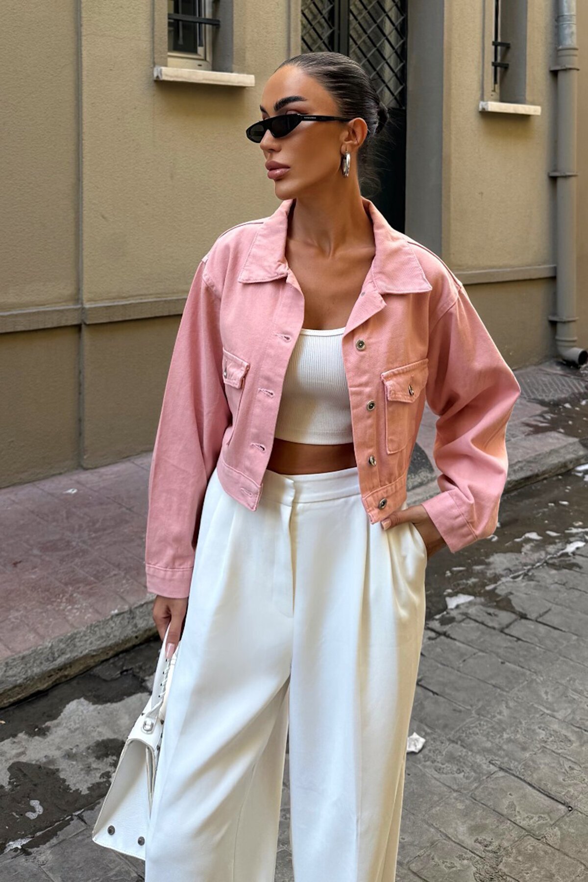 Pudra Çif Cepli Düğme Kapamalı Crop Denim Ceket