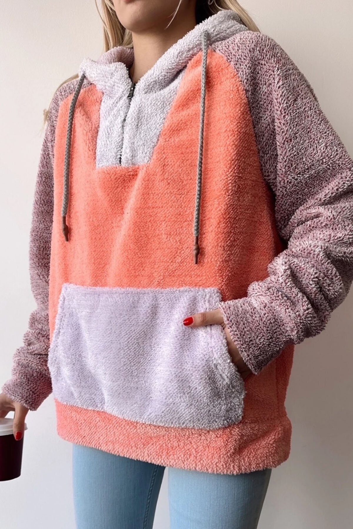 Turuncu Renk Bloklu Kapüşonlu Yarım Fermuarlı Kanguru Cepli Oversize Sweatshirt