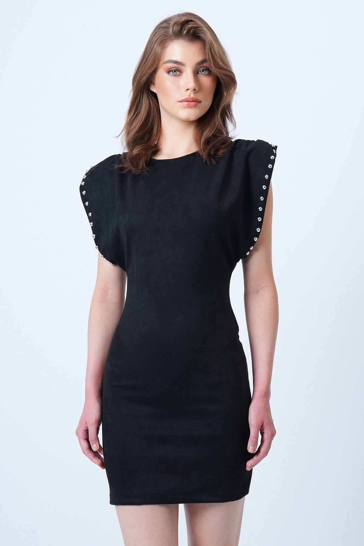 Sırt Dekolteli Omuz Vatkalı Omuz Droplu Süet Elbise