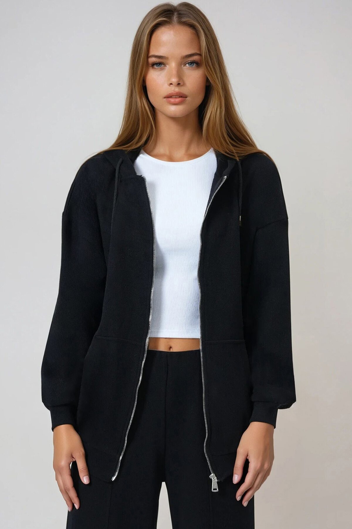 Çift Cepli Fermuar Kapamalı Kapüşonlu Hırka