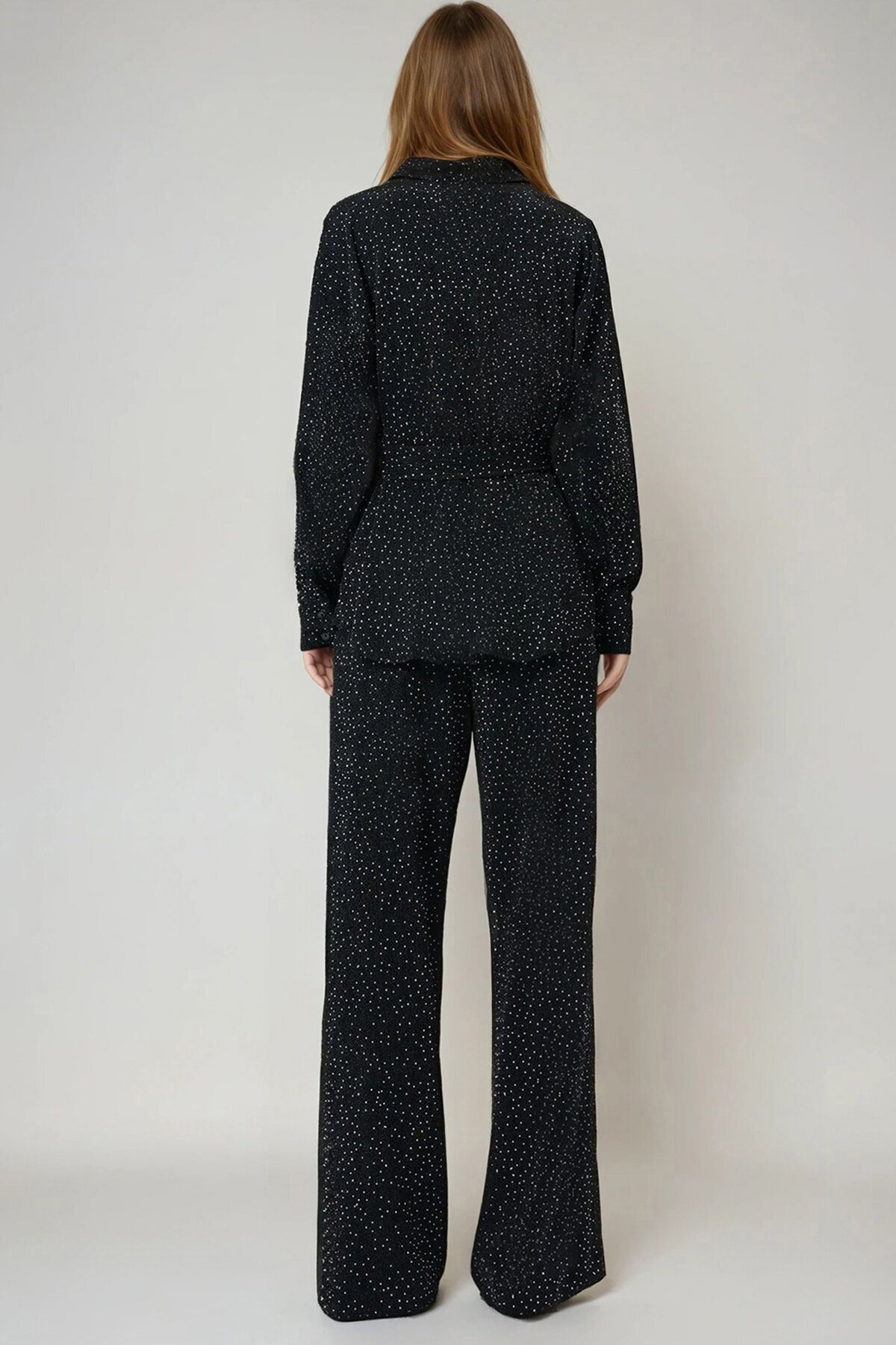 Siyah Fiyonklu Oversize Gömlek Ve Bağcıklı Beli Lastikli Taş İşlemeli İkili Takım