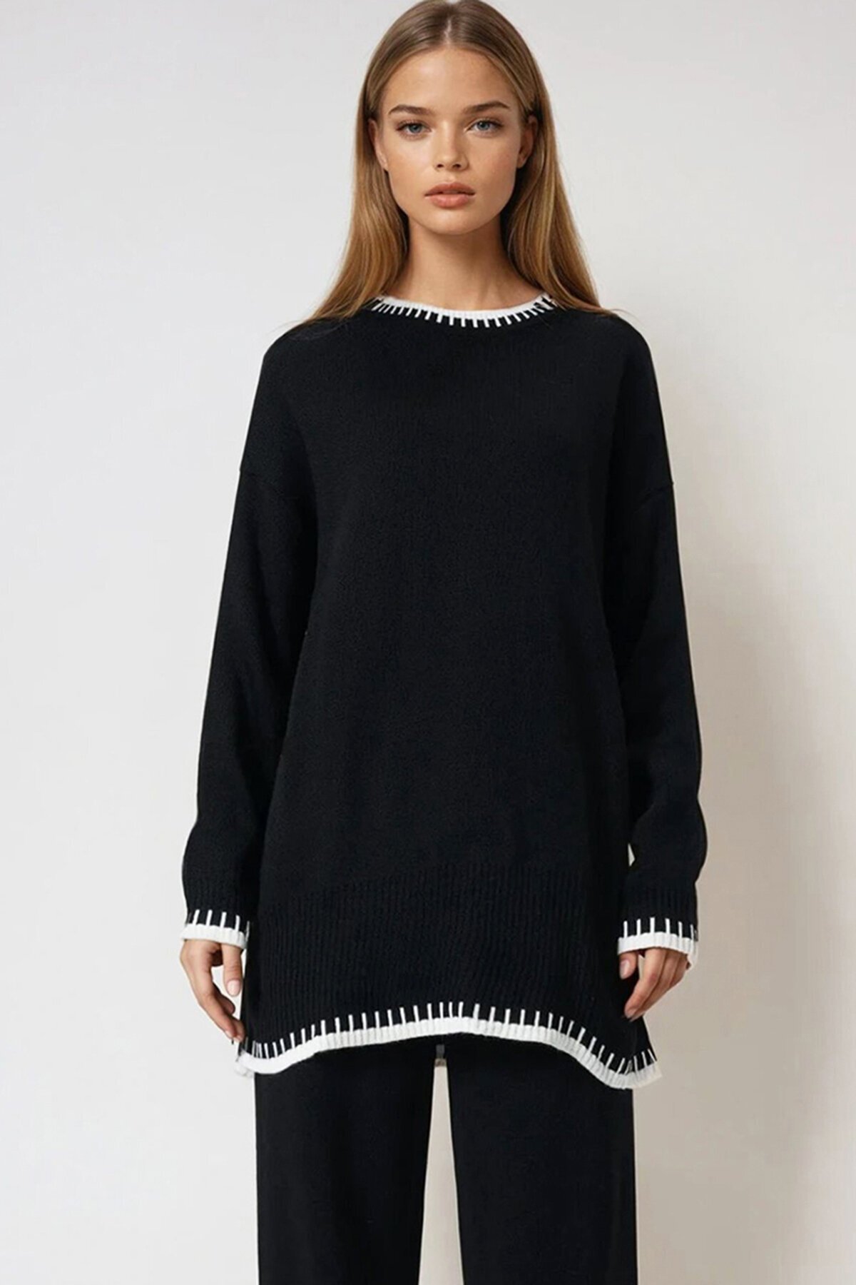 Siyah Kontrast Biyeli Triko Kazak Ve Pantolon Takım