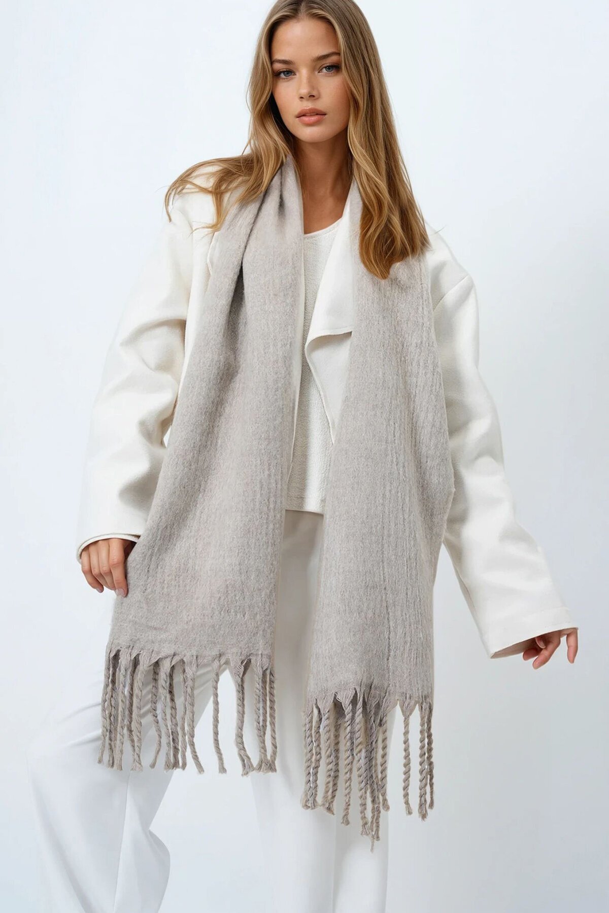 Ucu Püsküllü Yumuşak Dokulu Şal