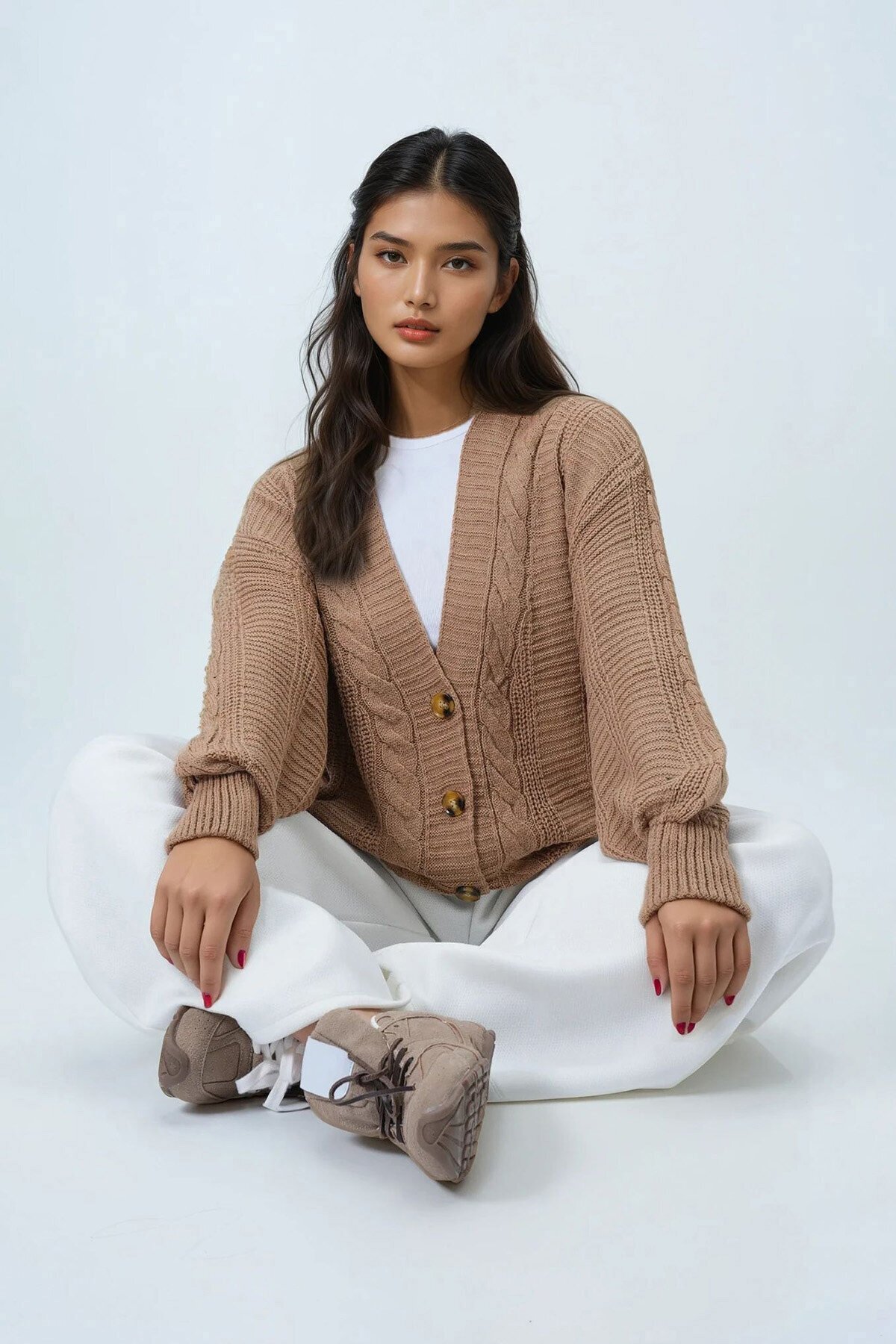 V Yaka Saç Örgü Desenli Balon Kol Triko Hırka