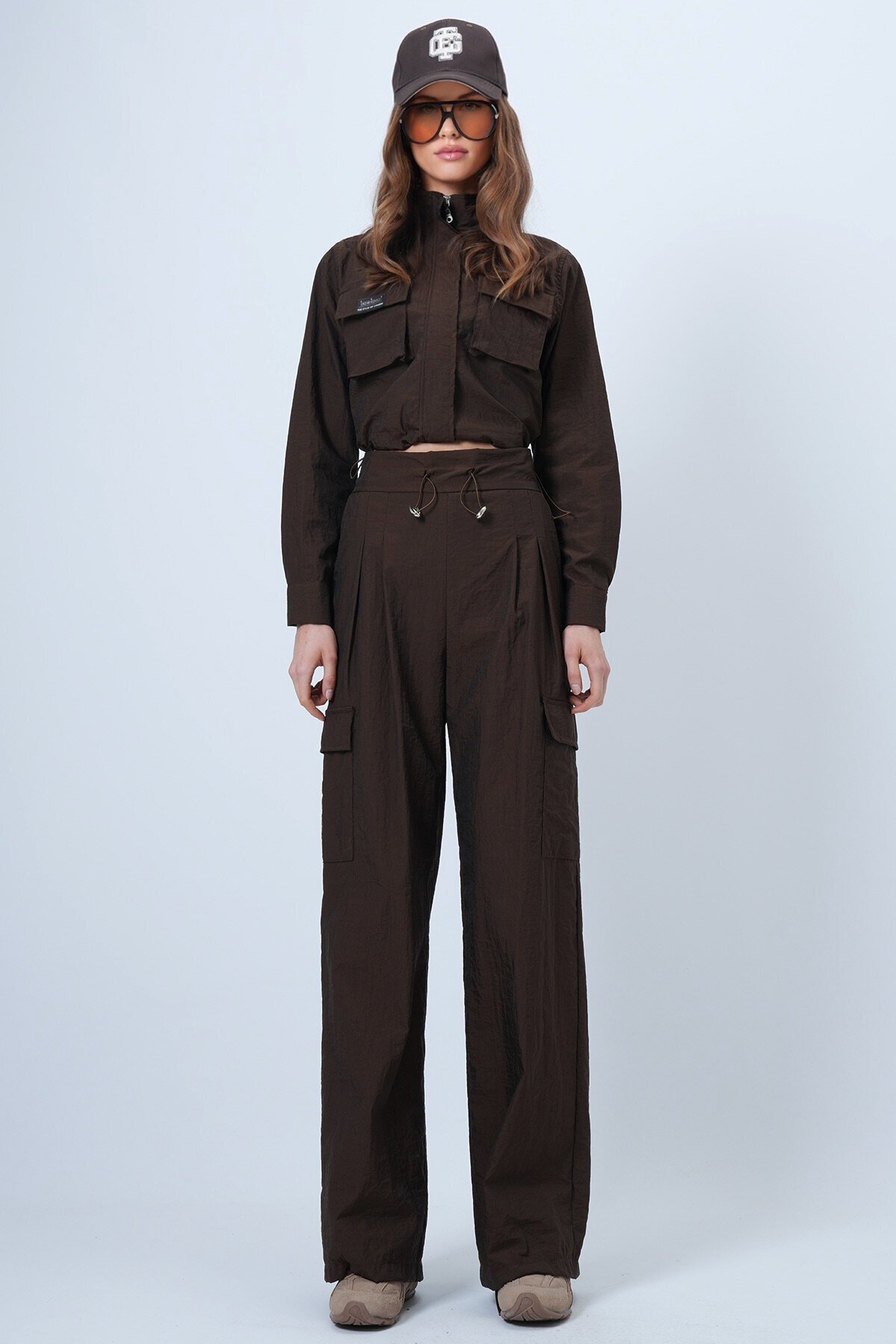 Hakim Yaka Çift Kapak Cepli Ceket Ve Bol Paça Pantolon Takım