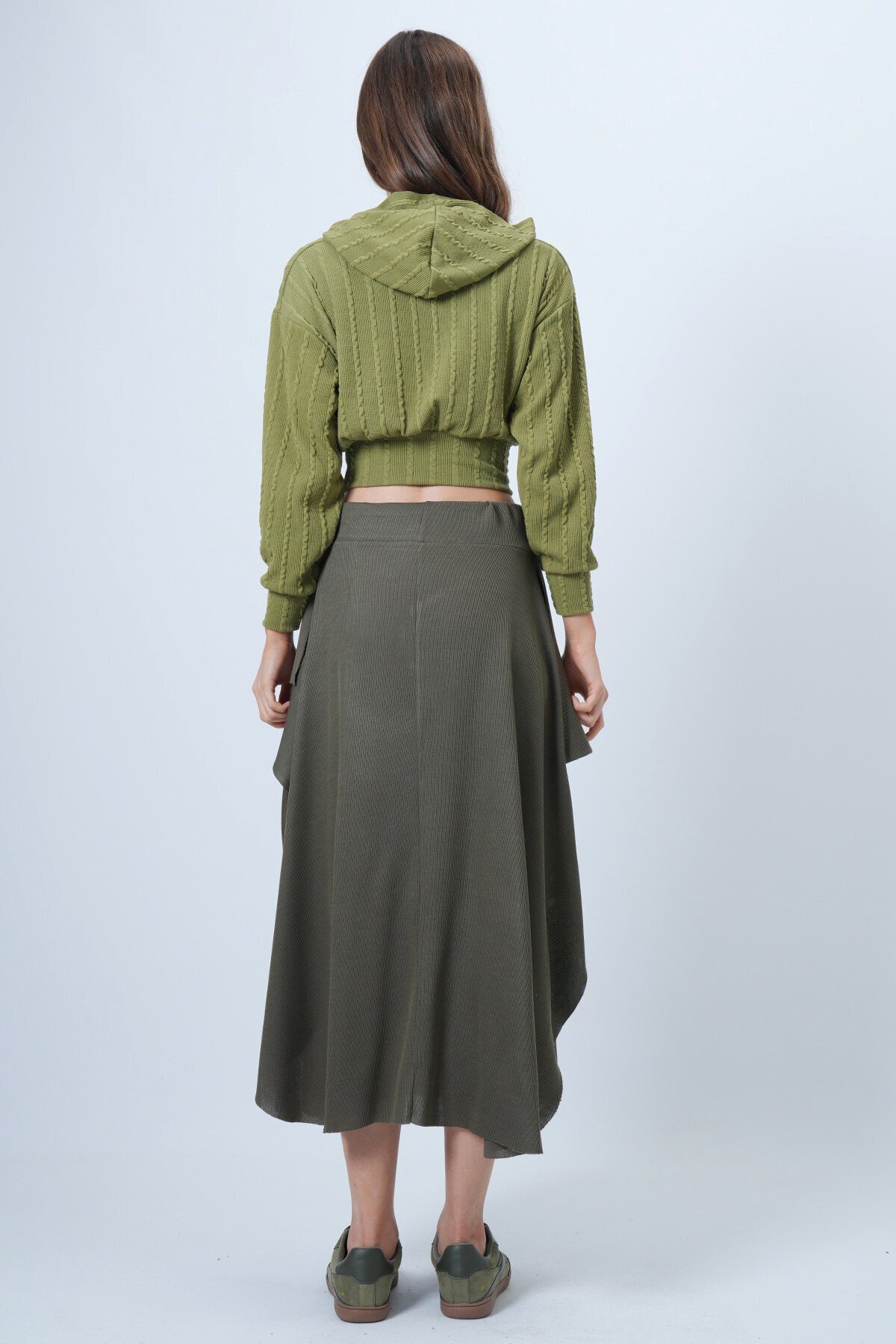 Asimetrik Kesim Kendinden Dokulu Bağlamalı Etek