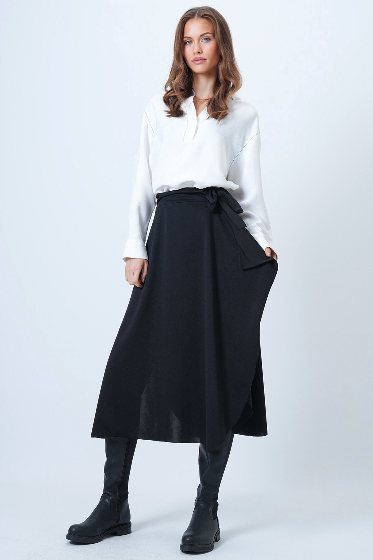 Asimetrik Kesim Kendinden Dokulu Bağlamalı Etek