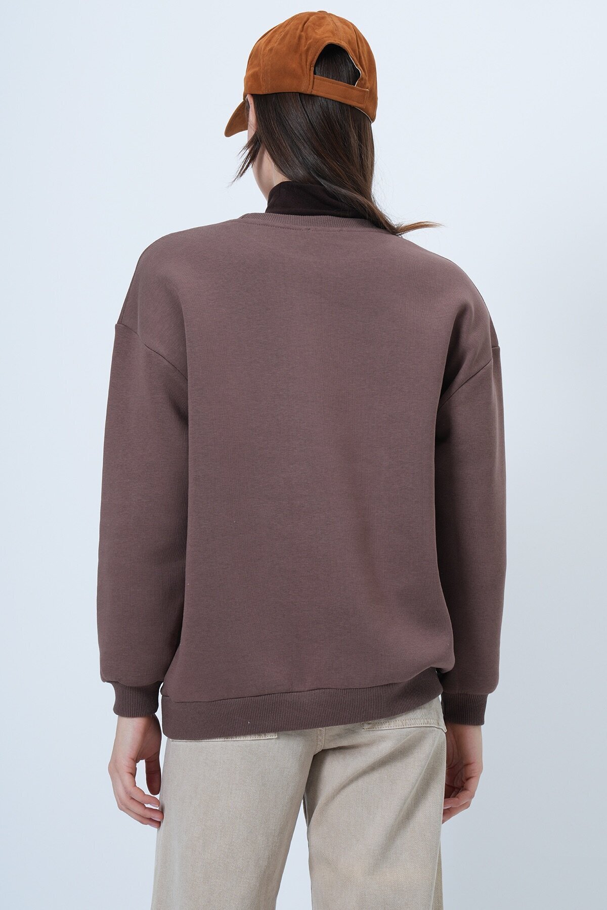 Ayıcık Baskılı Bisiklet Yaka Sweatshirt