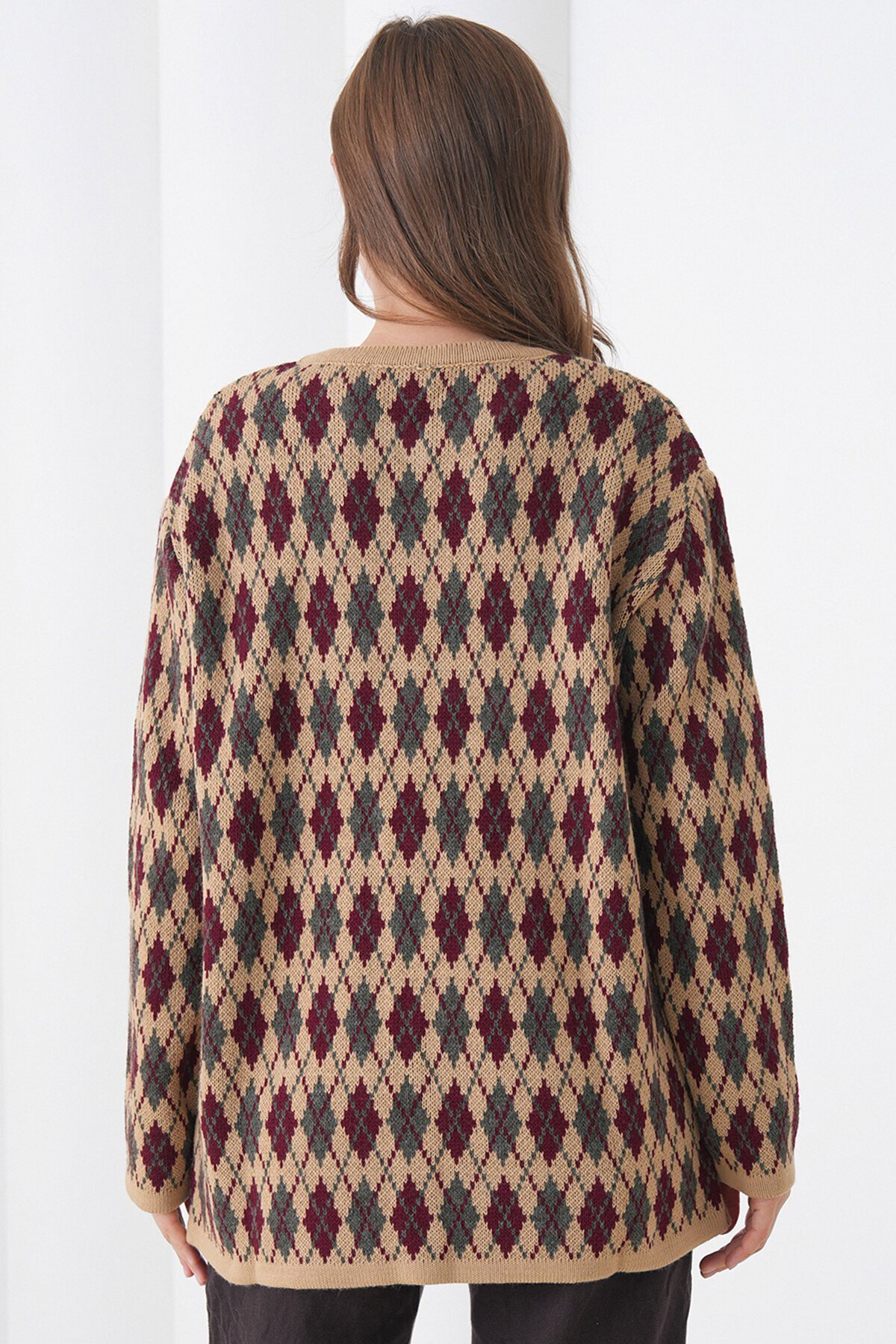 Baklava Desenli Düğmeli Cepli Triko Hırka