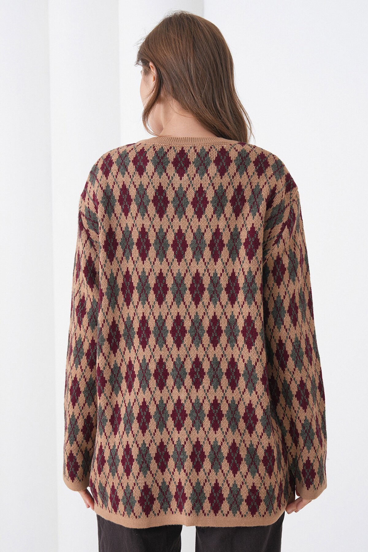 Baklava Desenli Düğmeli Cepli Triko Hırka