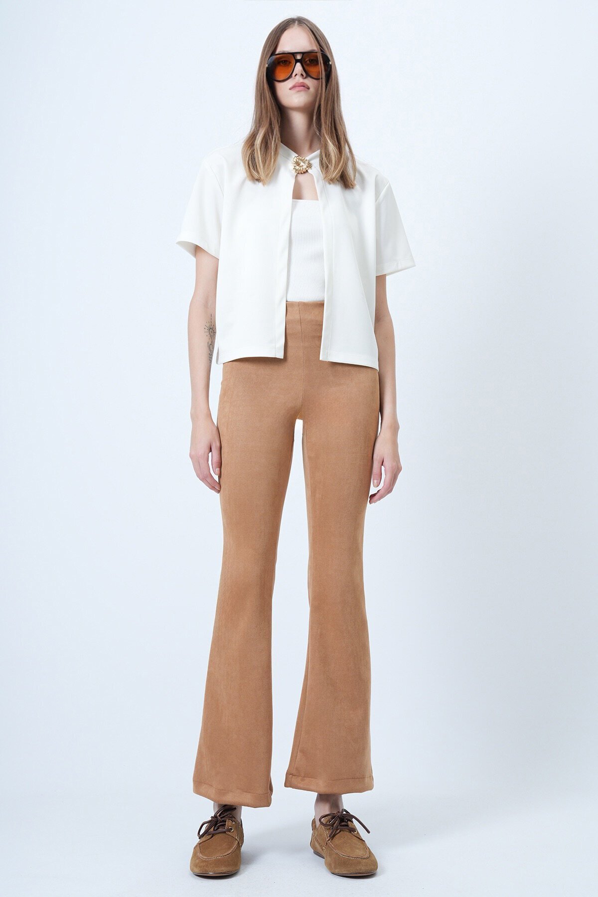 Beli Lastikli İspanyol Paça Süet Pantolon