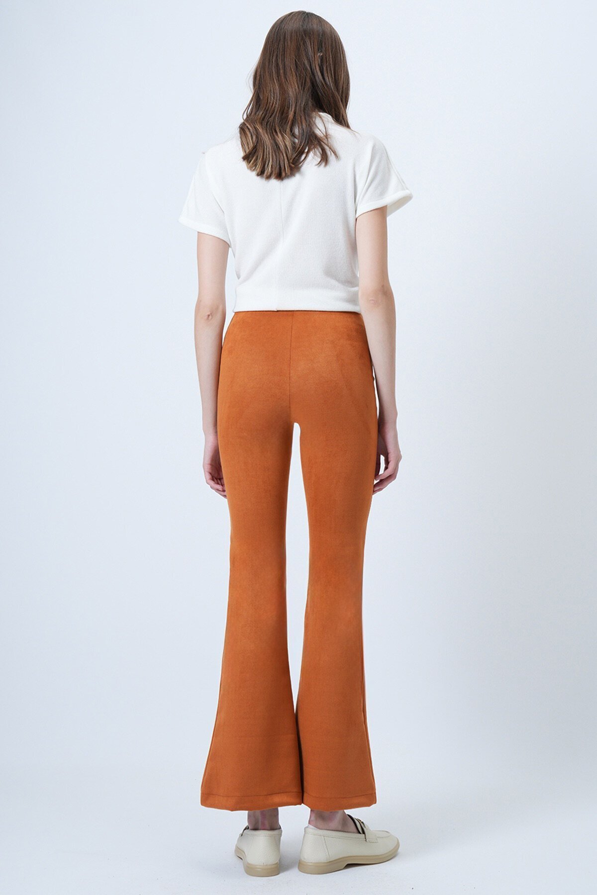 Beli Lastikli İspanyol Paça Süet Pantolon