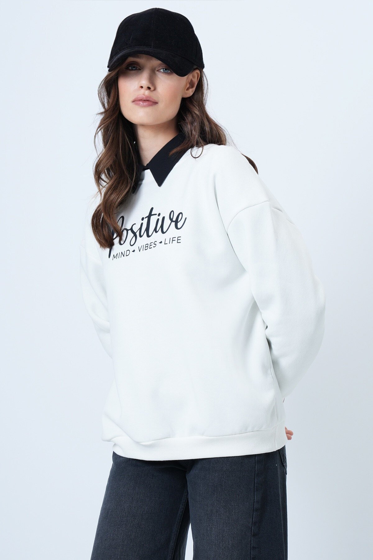 Bisiklet Yaka 3 İplik Baskılı Oversize Sweatshirt