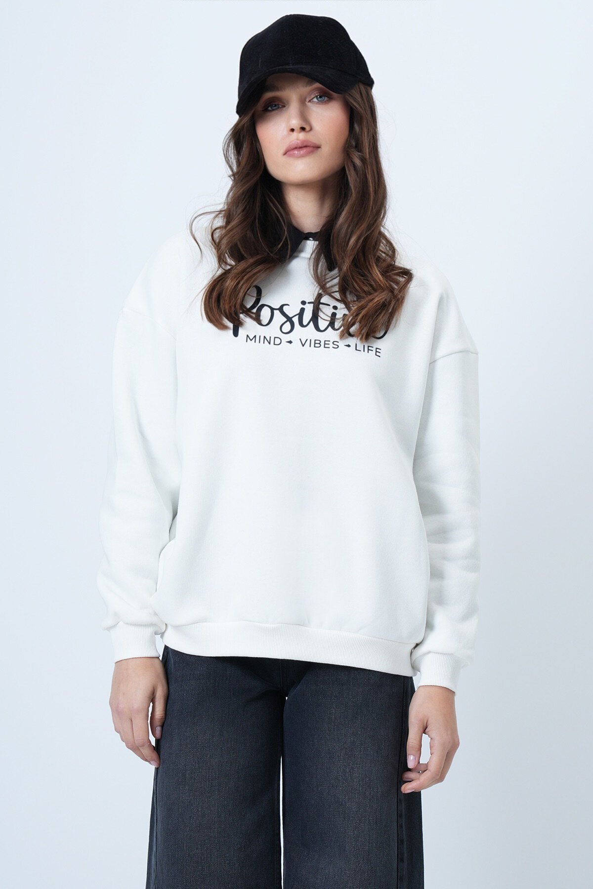 Bisiklet Yaka 3 İplik Baskılı Oversize Sweatshirt