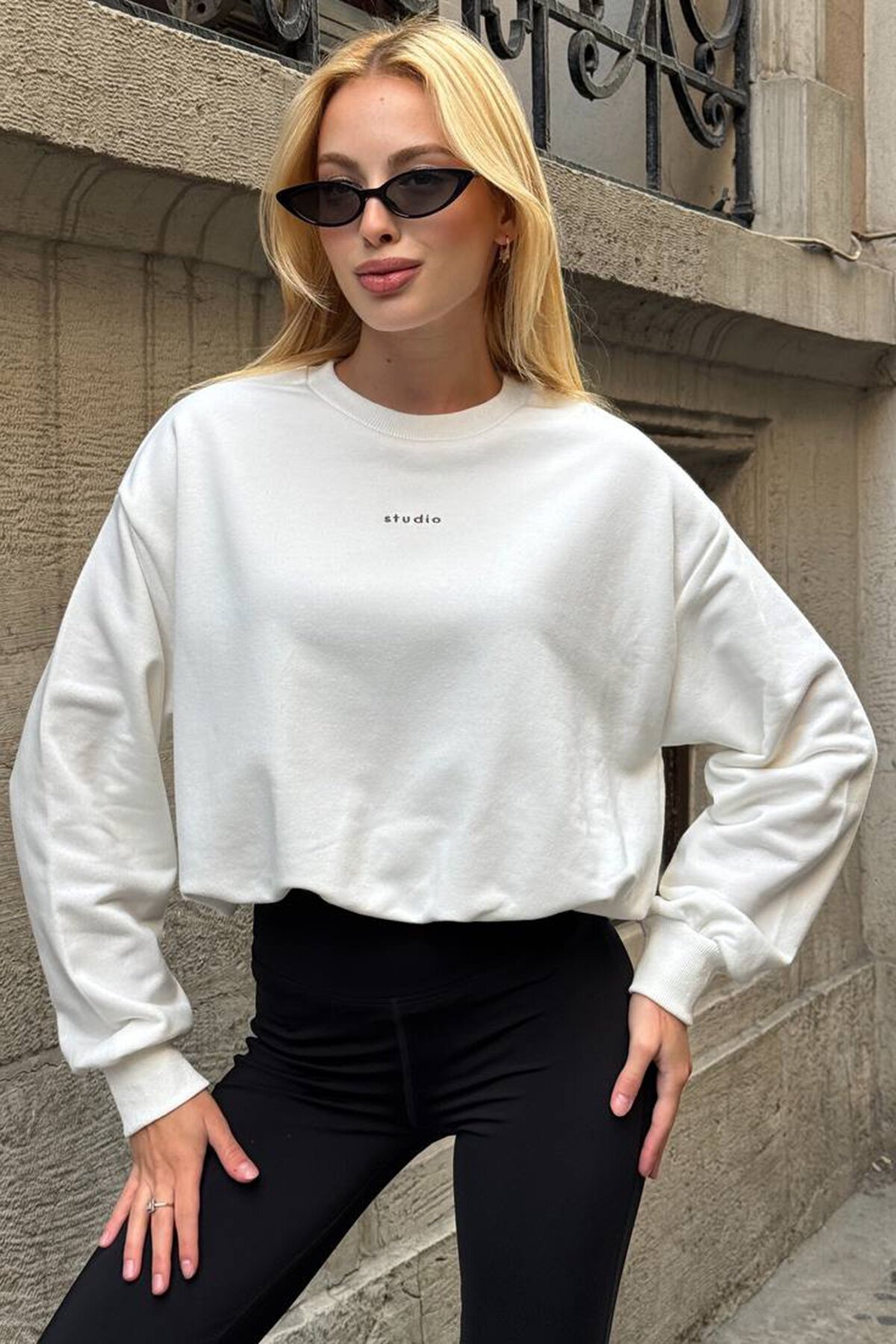 Bisiklet Yaka Baskılı Oversize 3 İplik Sweatshirt