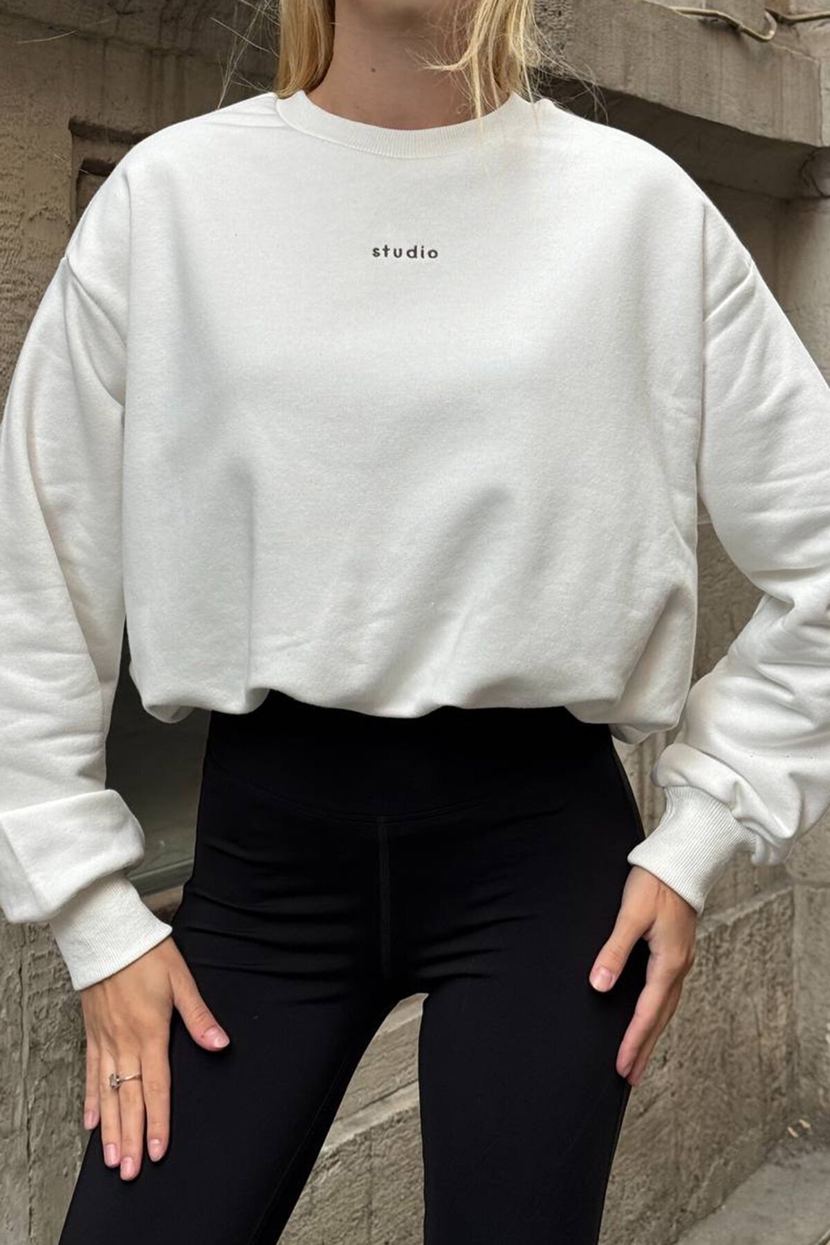 Bisiklet Yaka Baskılı Oversize 3 İplik Sweatshirt