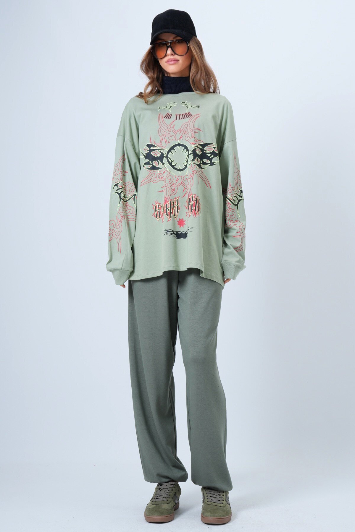 Unisex Bisiklet Yaka Baskılı sweatshirt