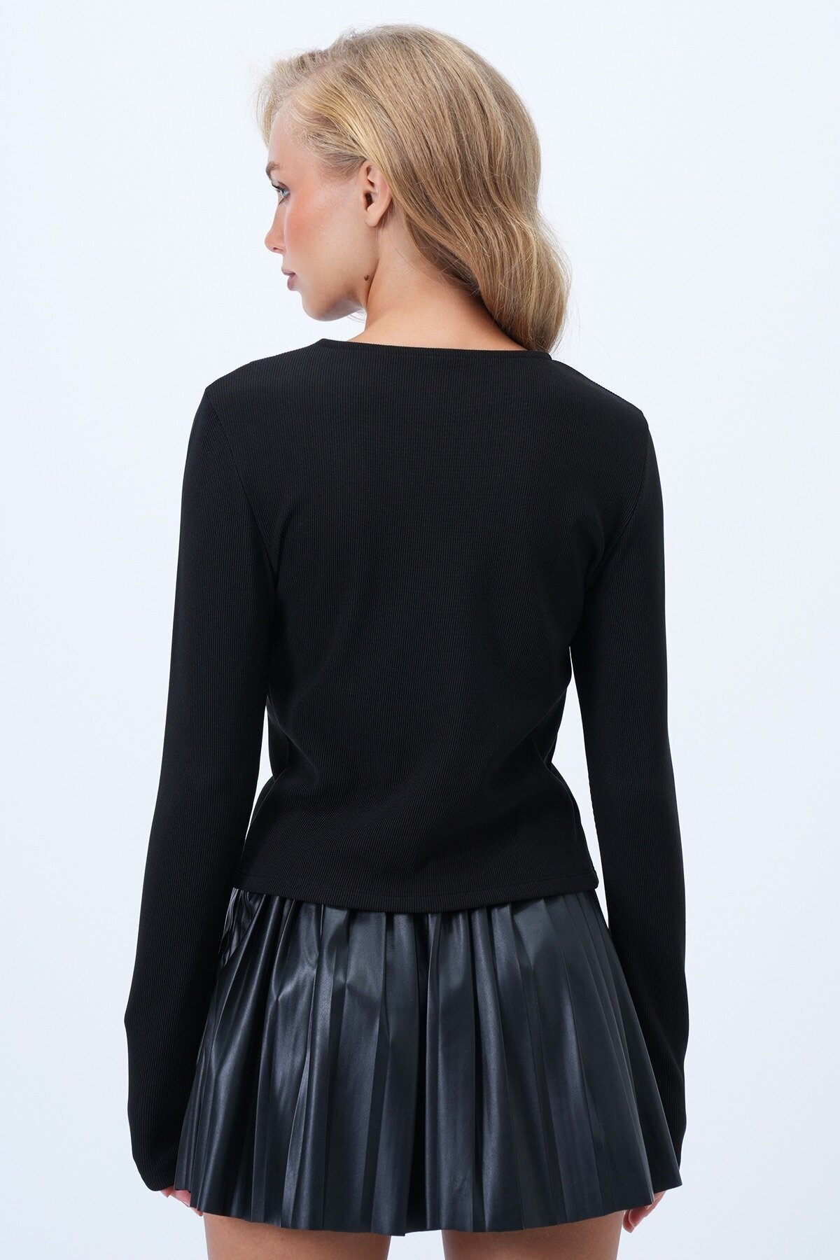 Bisiklet Yaka Çapraz Düğme Detaylı Yırtmaçlı Ottoban Bluz