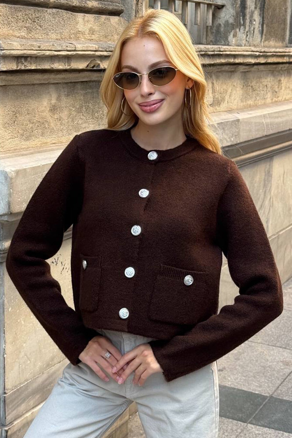 Bisiklet Yaka Çift Cepli Düğmeli Triko Hırka