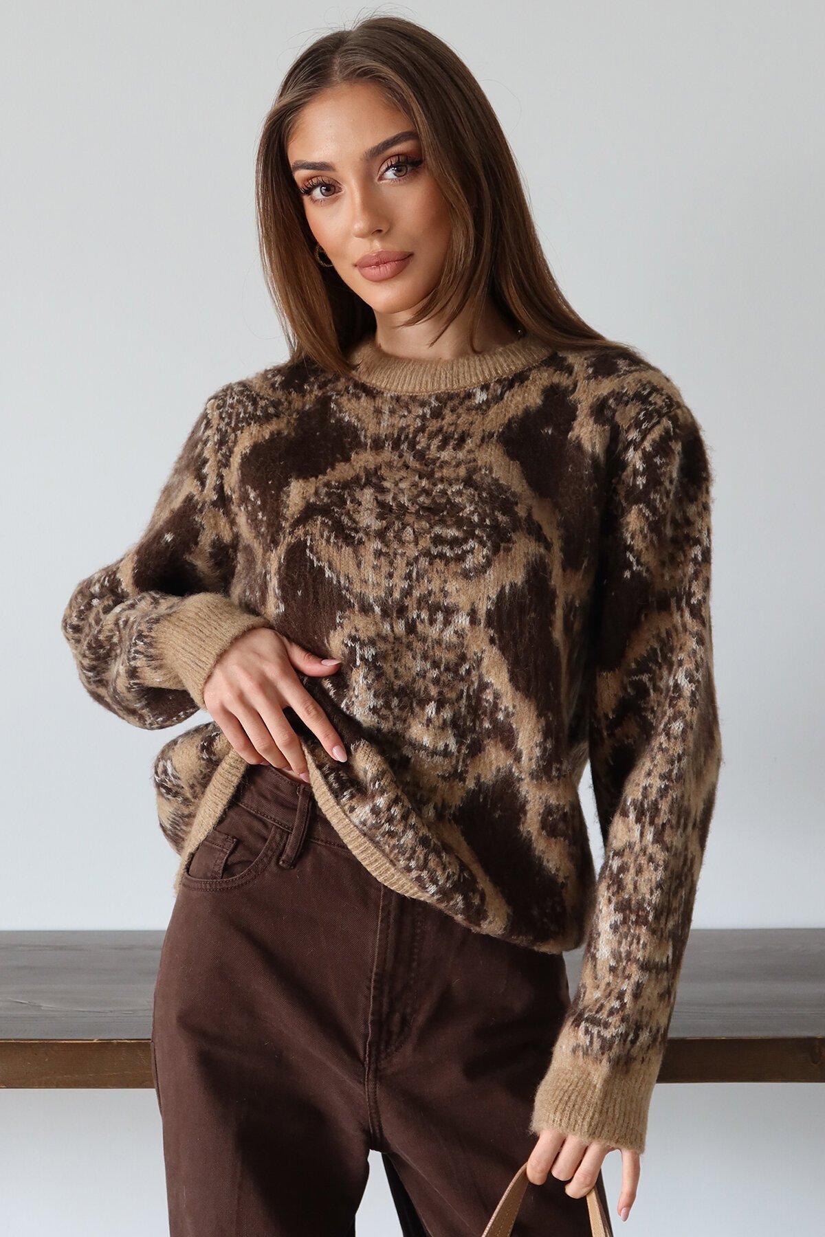 Bisiklet Yaka Desenli Triko Kazak